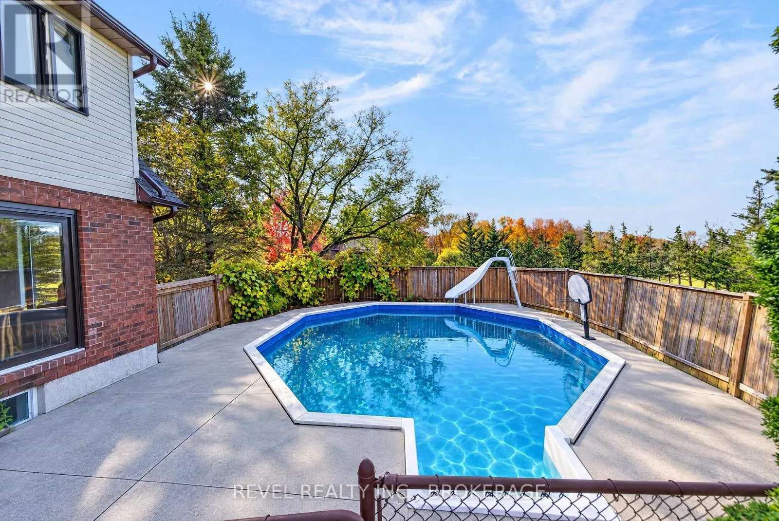 3321 SILVERWOOD DRIVE