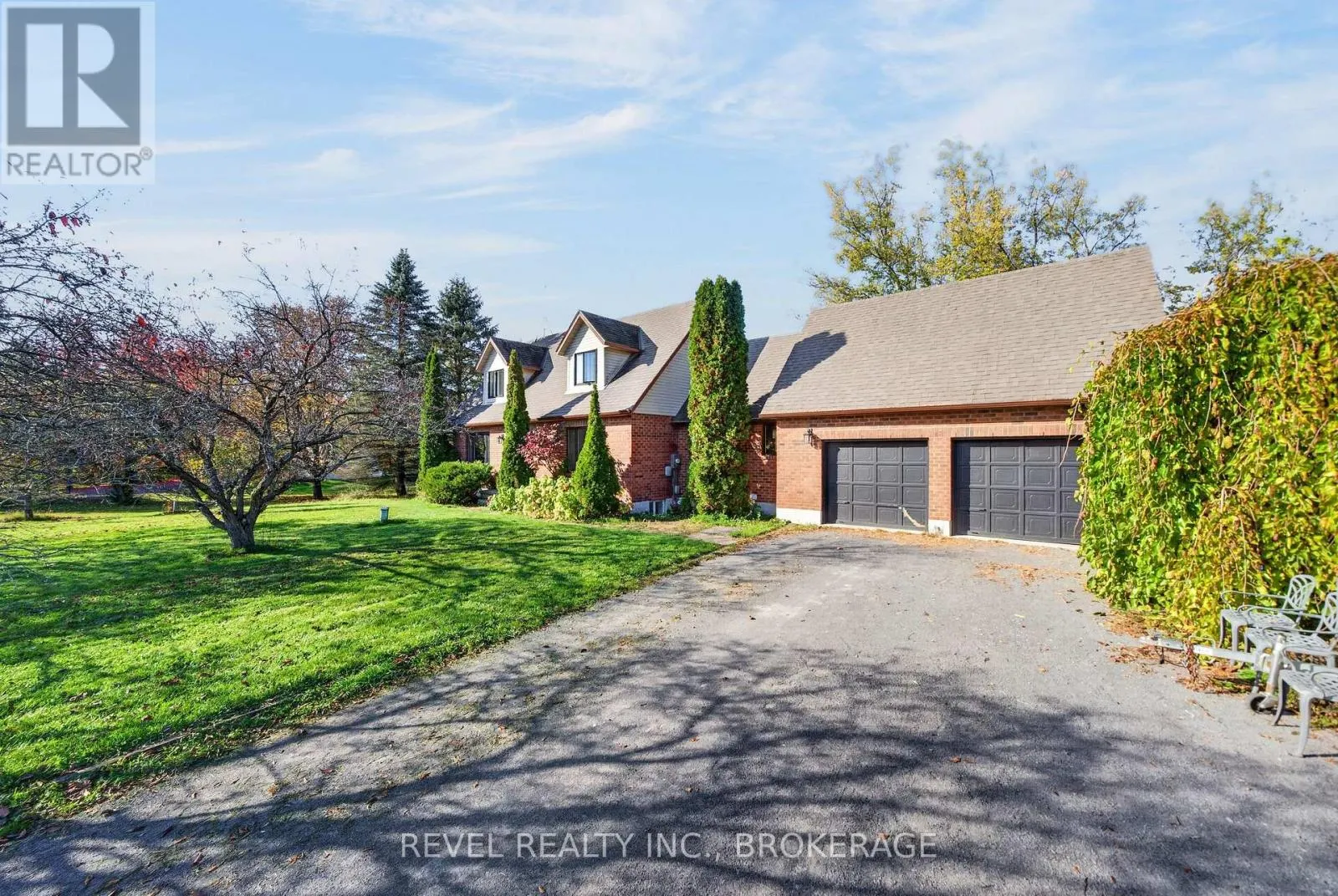 3321 SILVERWOOD DRIVE