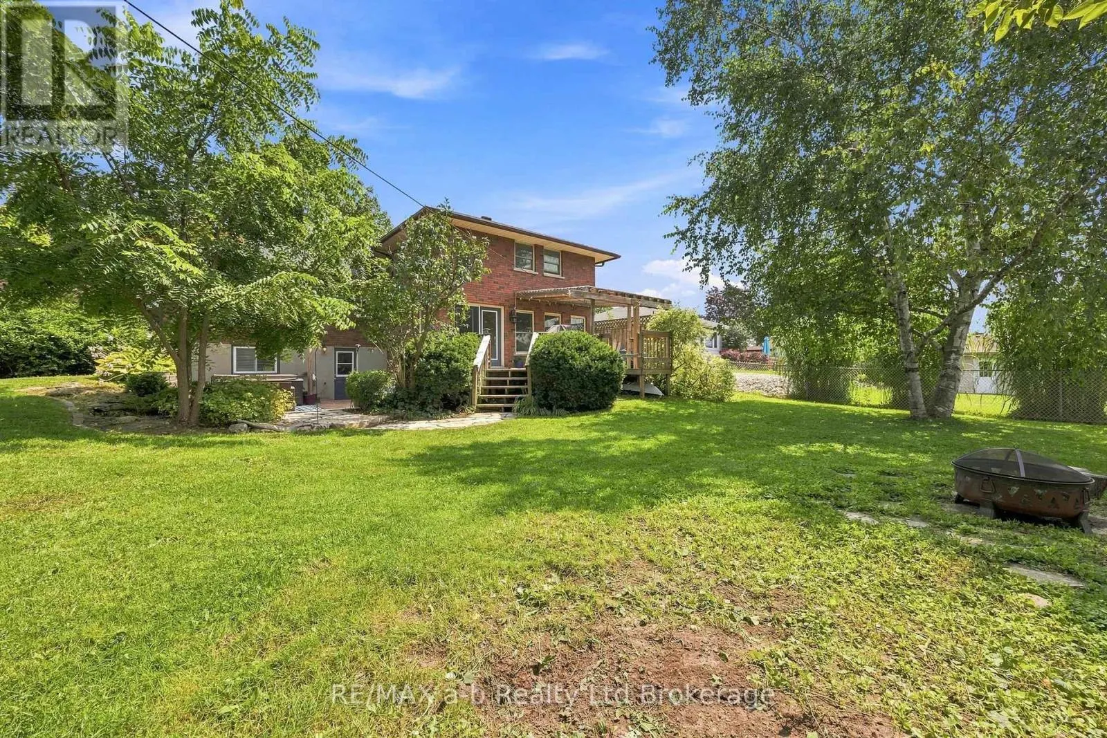 269 FERNCREST ROAD
