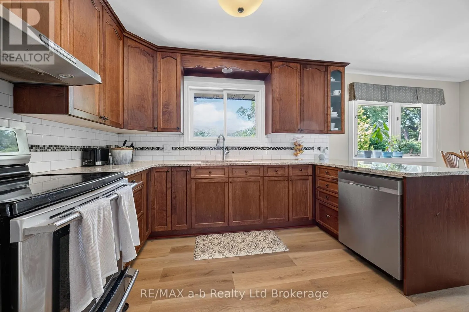 269 FERNCREST ROAD