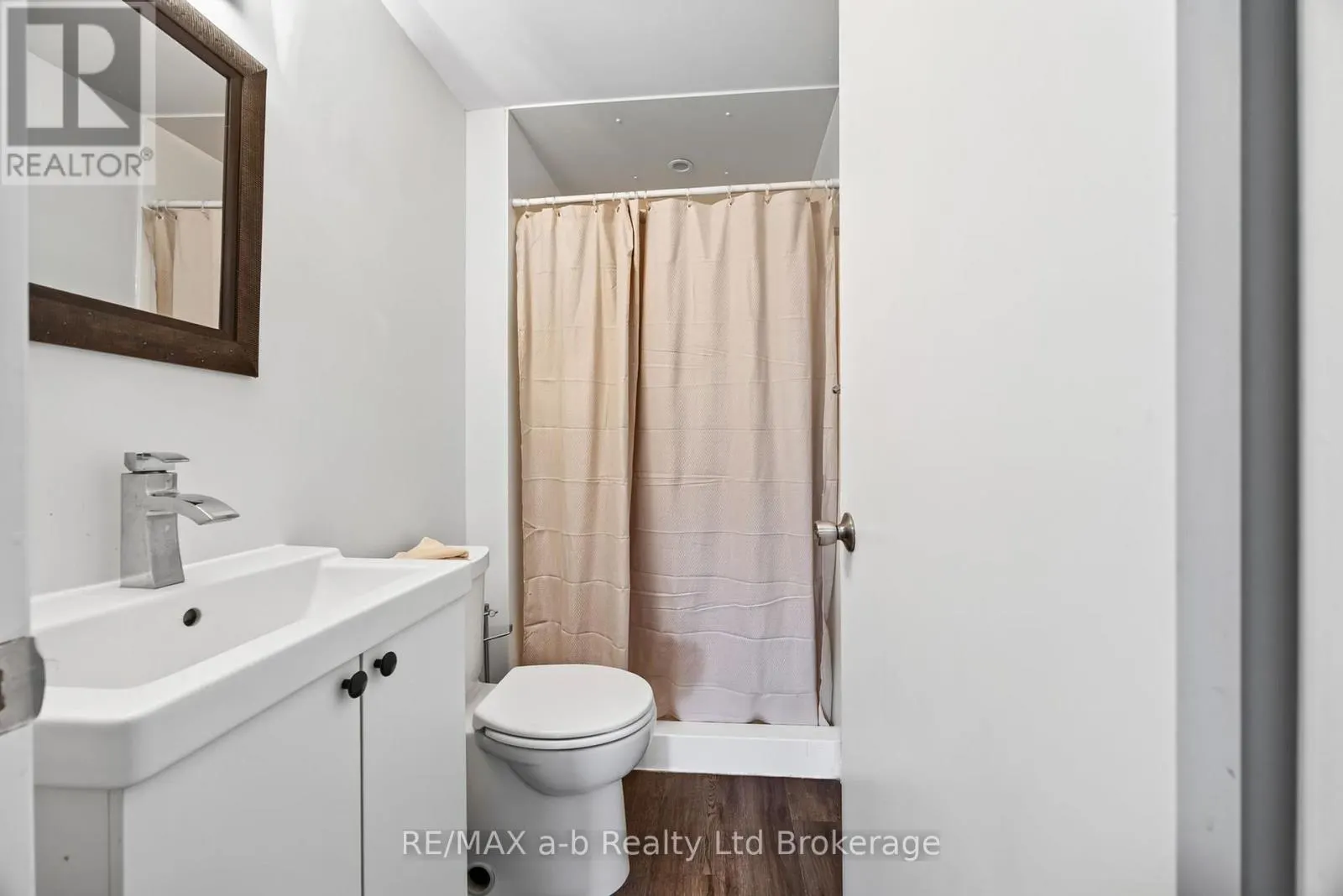 269 FERNCREST ROAD