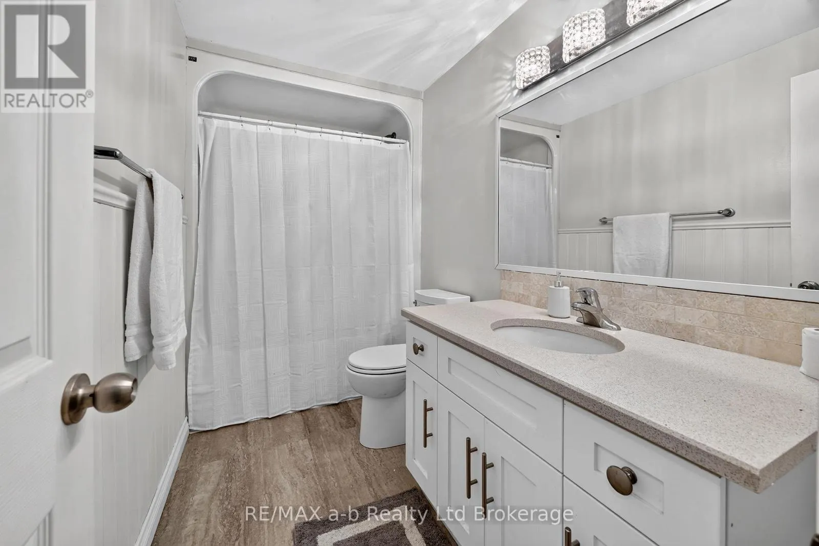 269 FERNCREST ROAD