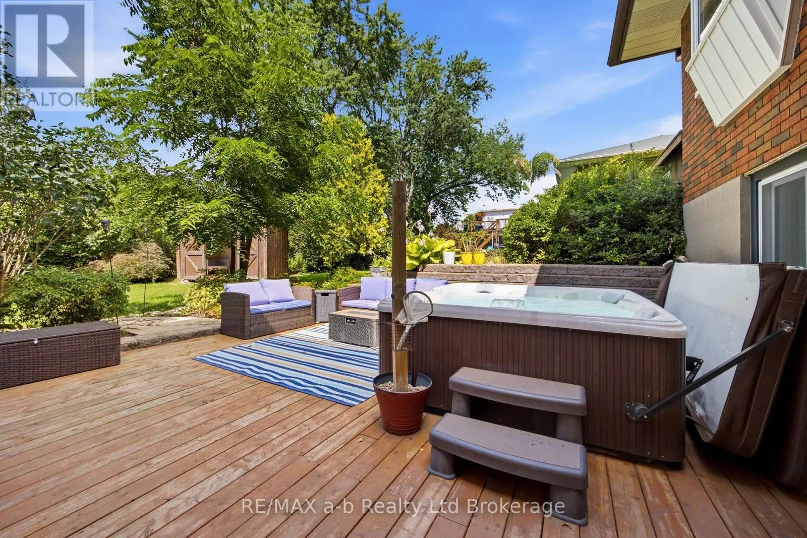 269 FERNCREST ROAD