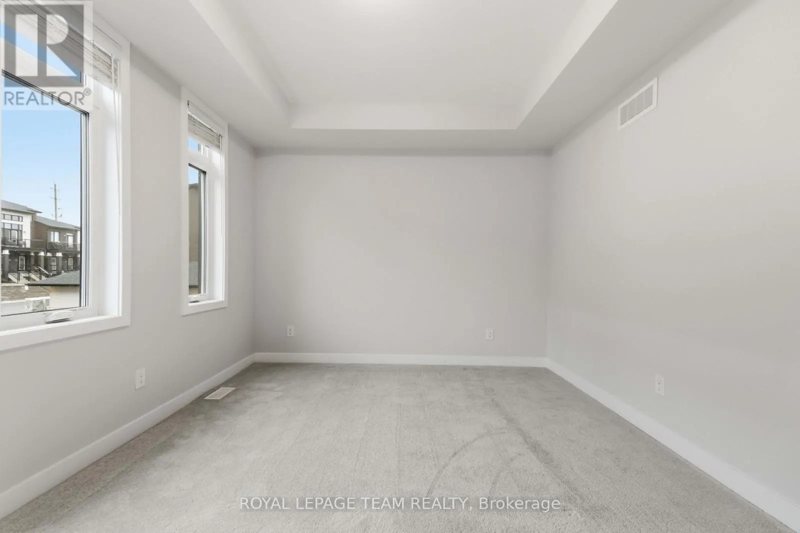 834 RALPH HENNESSY AVENUE