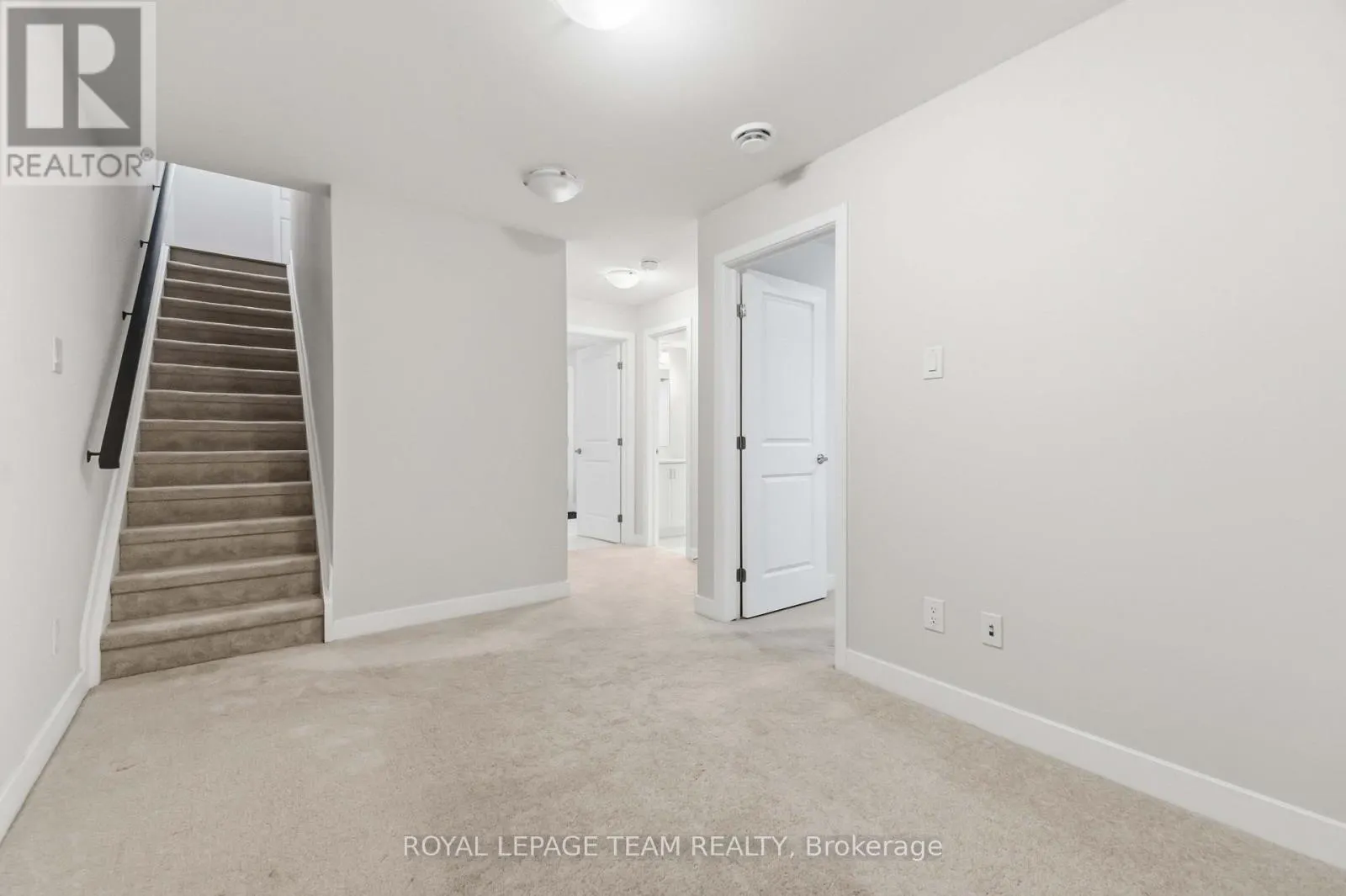 834 RALPH HENNESSY AVENUE