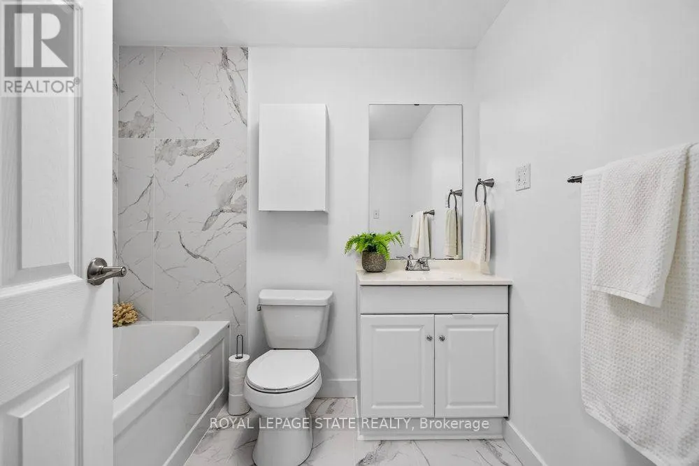 6 - 21 ROSEDALE COURT