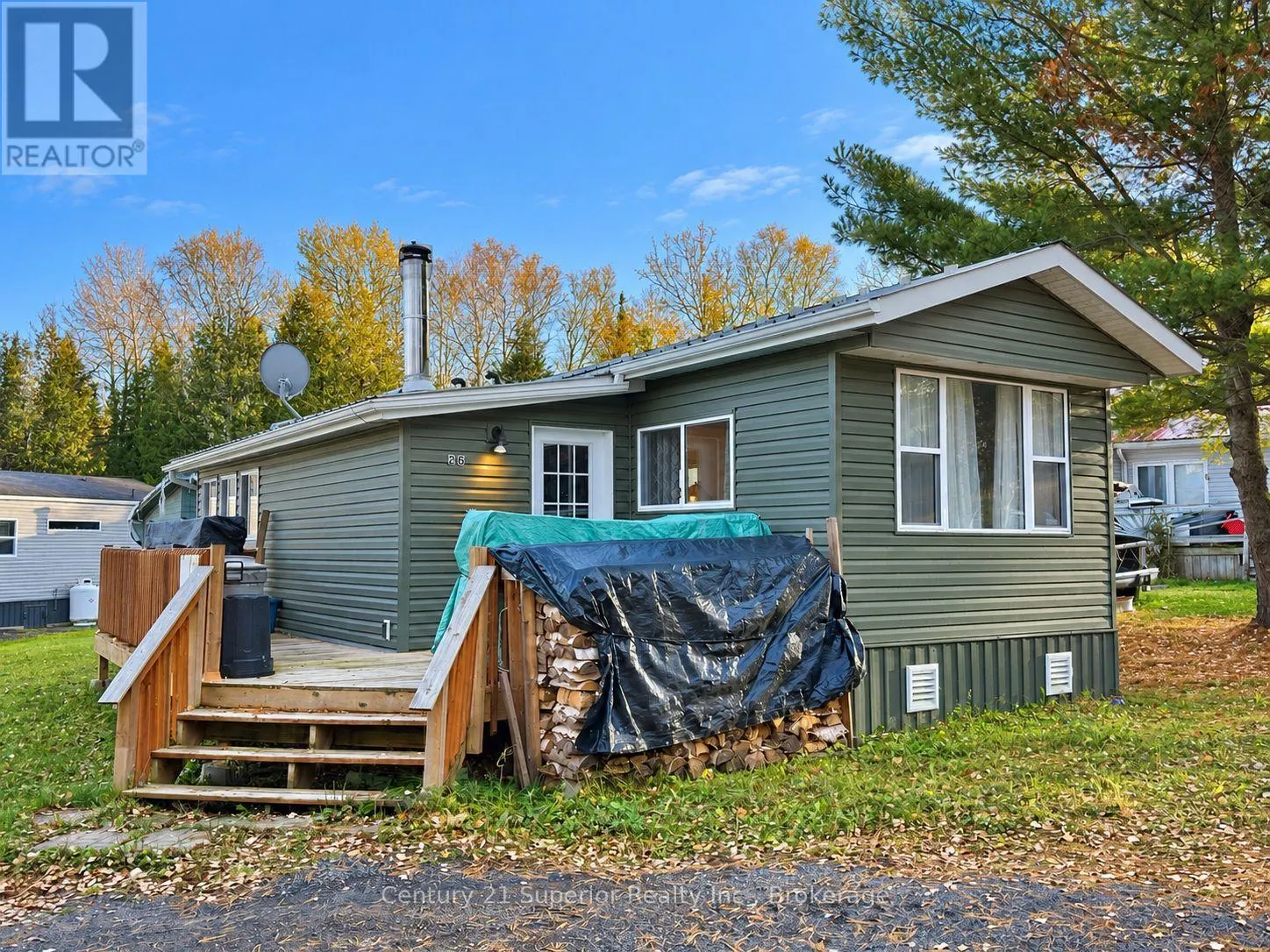26 - 18 WILD ROSE ROAD #26