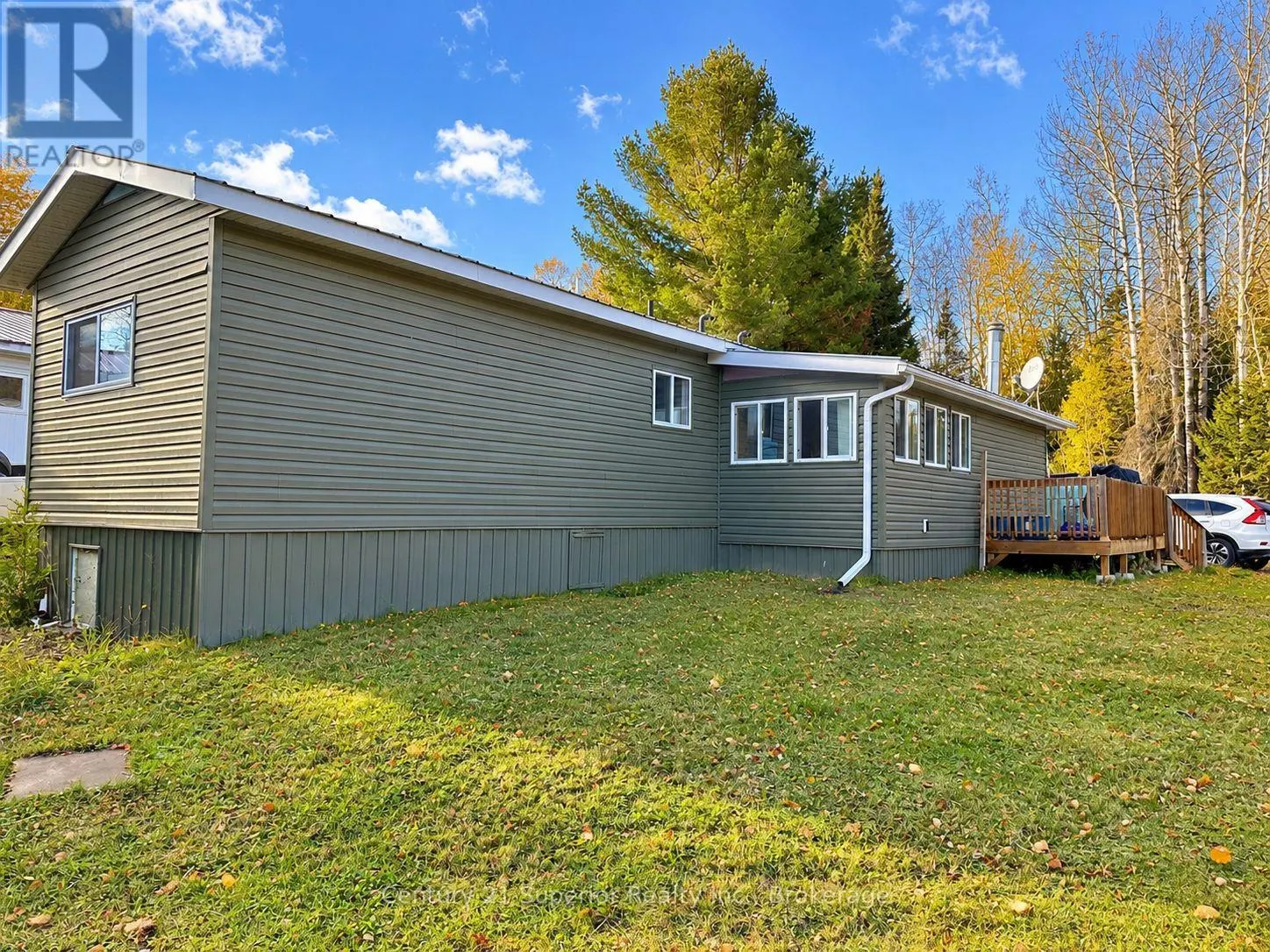 26 - 18 WILD ROSE ROAD #26