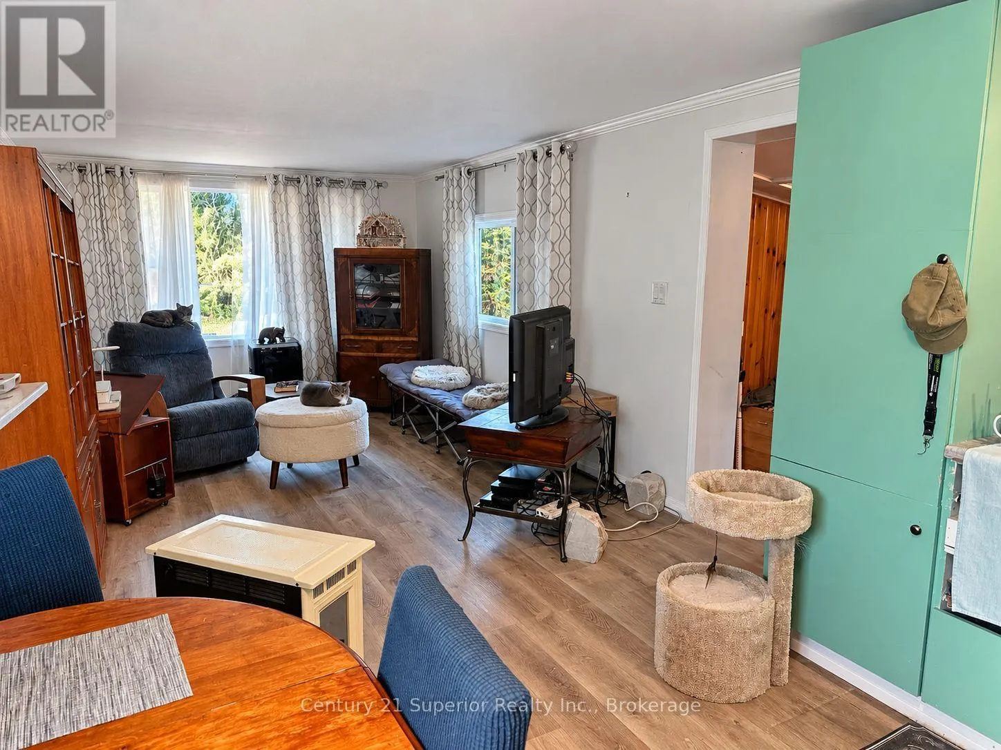 26 - 18 WILD ROSE ROAD #26
