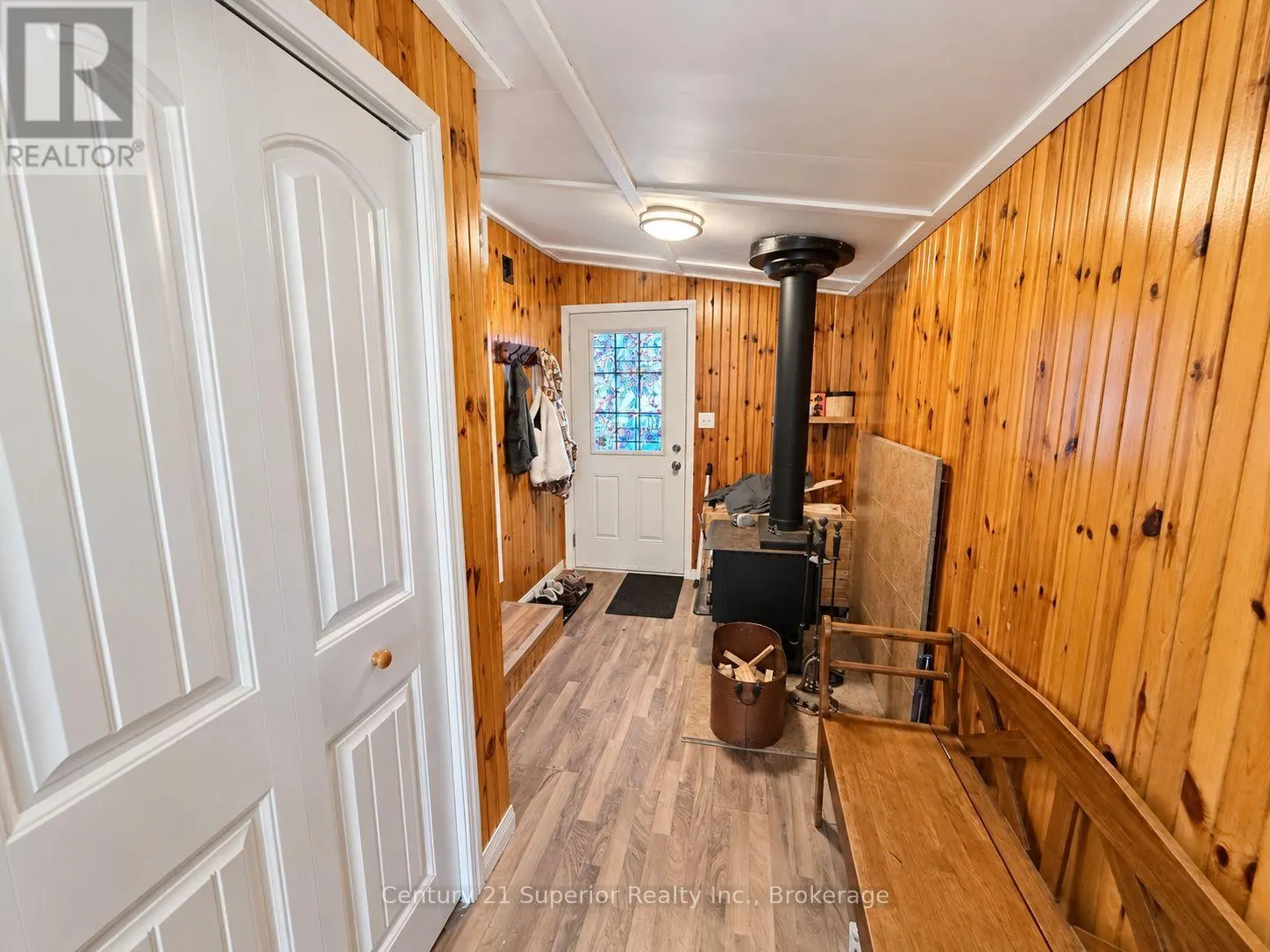 26 - 18 WILD ROSE ROAD #26