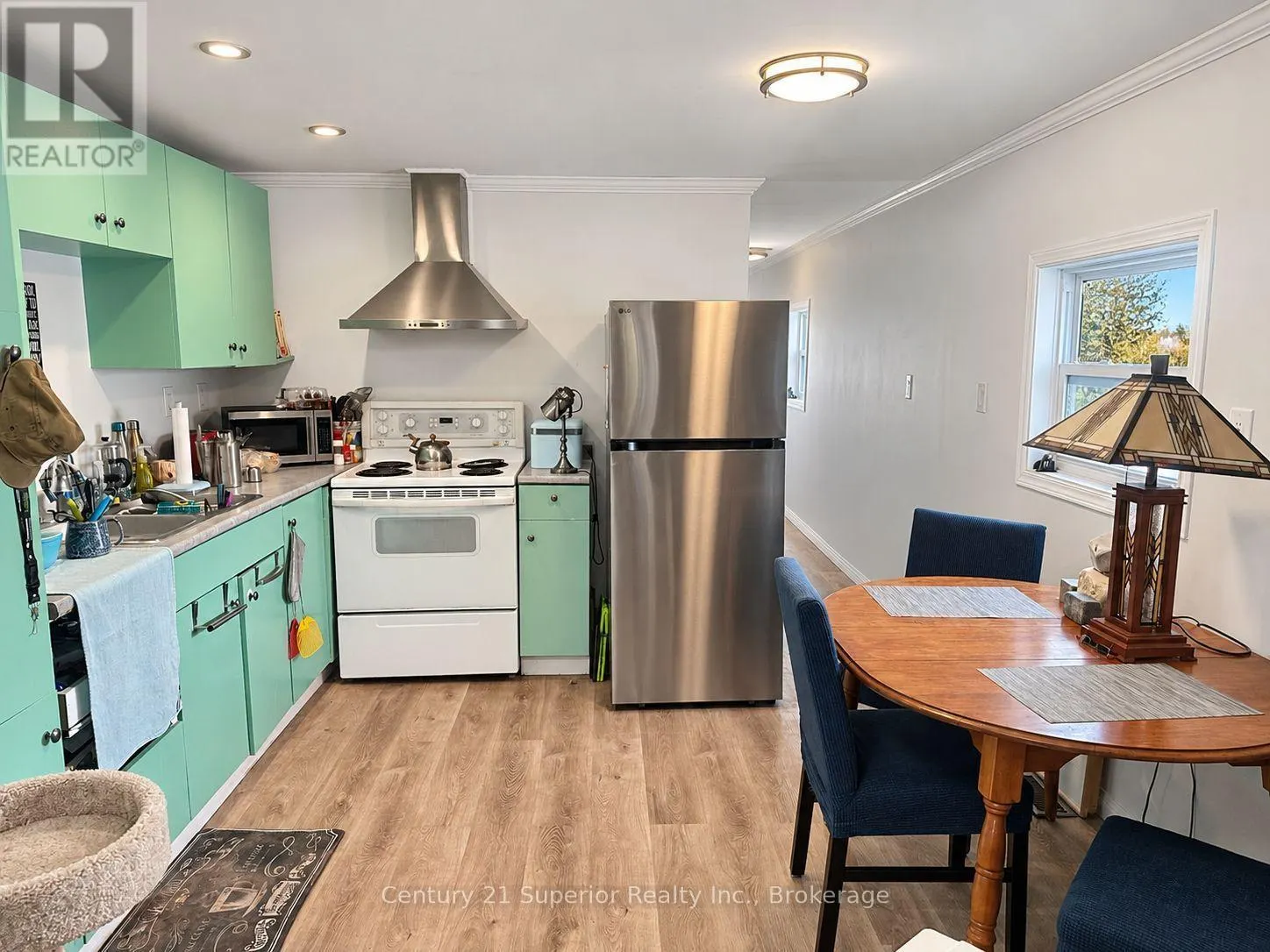 26 - 18 WILD ROSE ROAD #26