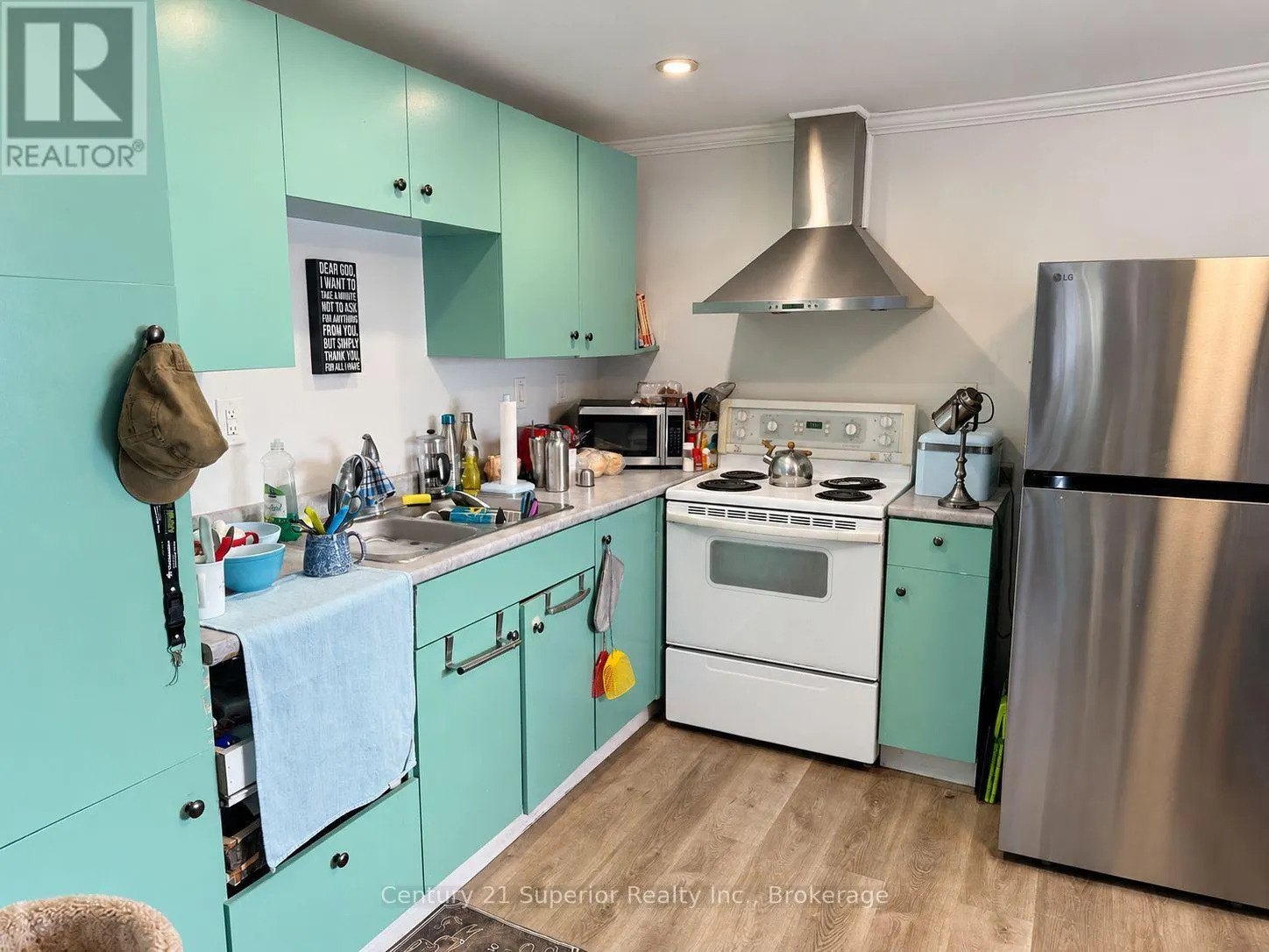 26 - 18 WILD ROSE ROAD #26