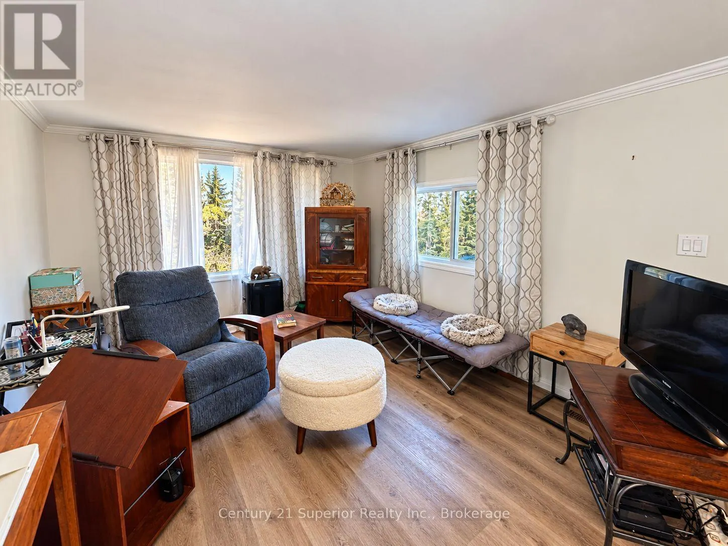 26 - 18 WILD ROSE ROAD #26