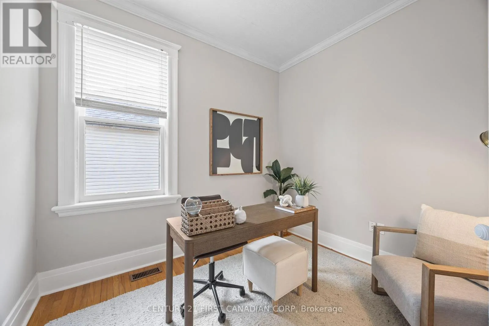 60 BEATTIE AVENUE