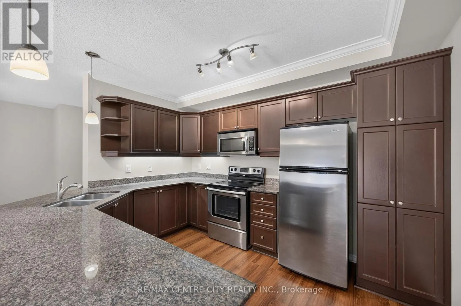 413 - 1030 CORONATION DRIVE #413