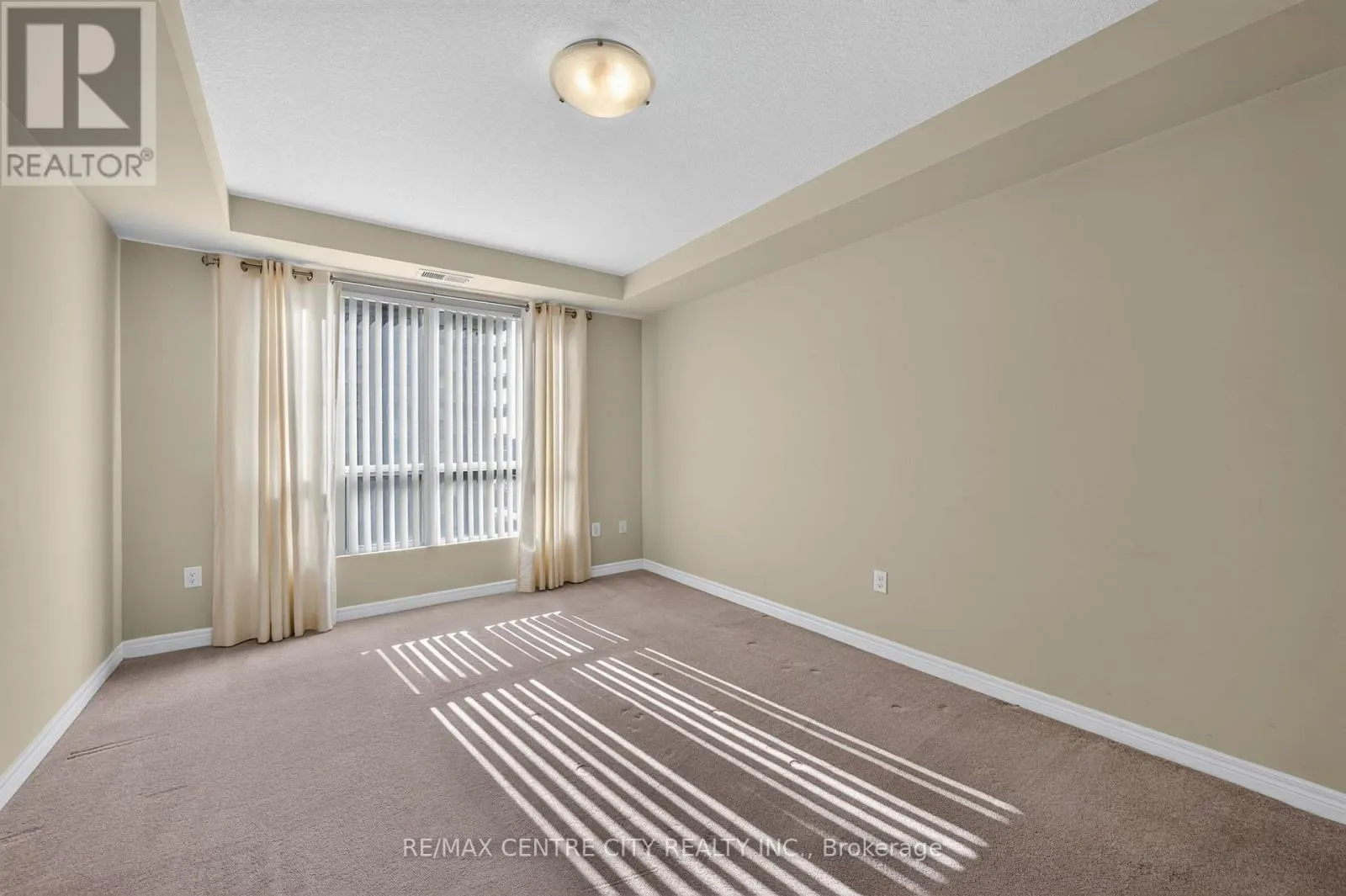413 - 1030 CORONATION DRIVE #413