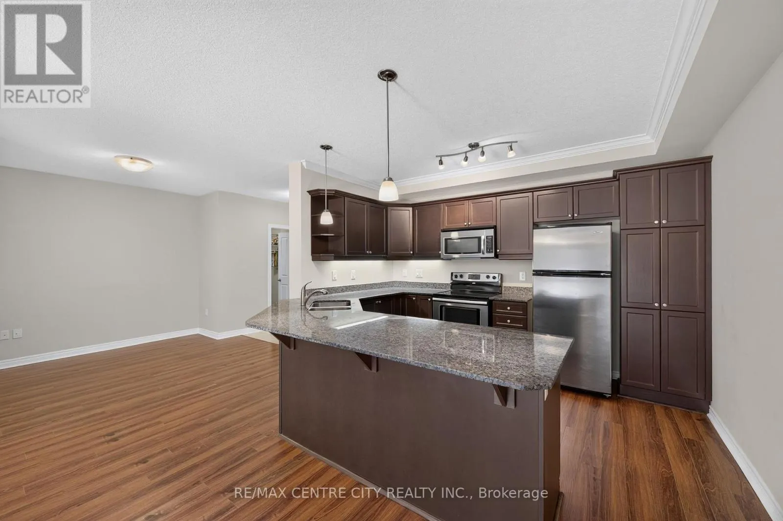 413 - 1030 CORONATION DRIVE #413