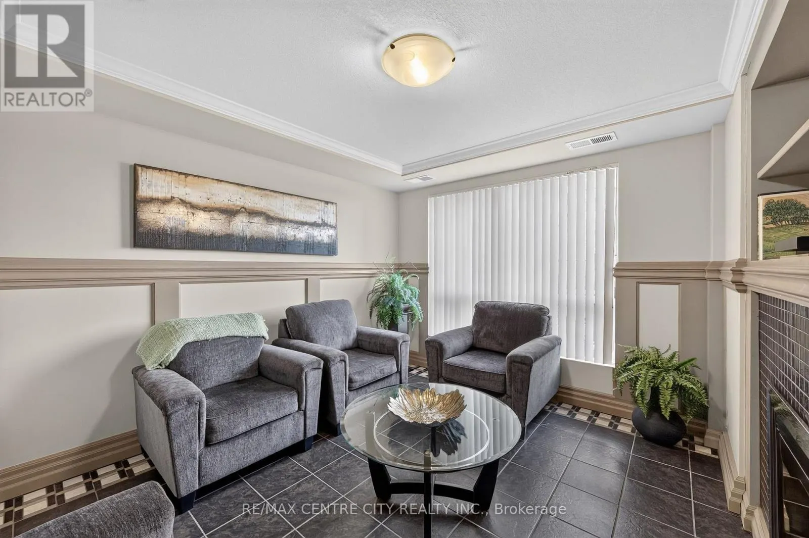 413 - 1030 CORONATION DRIVE #413