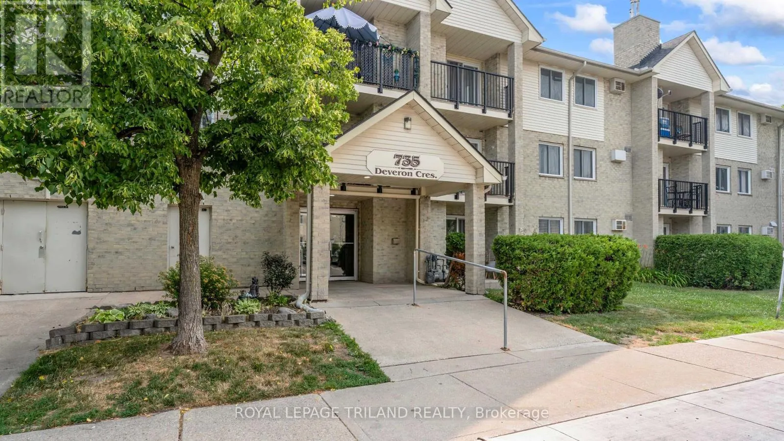 116 - 735 DEVERON CRESCENT #116
