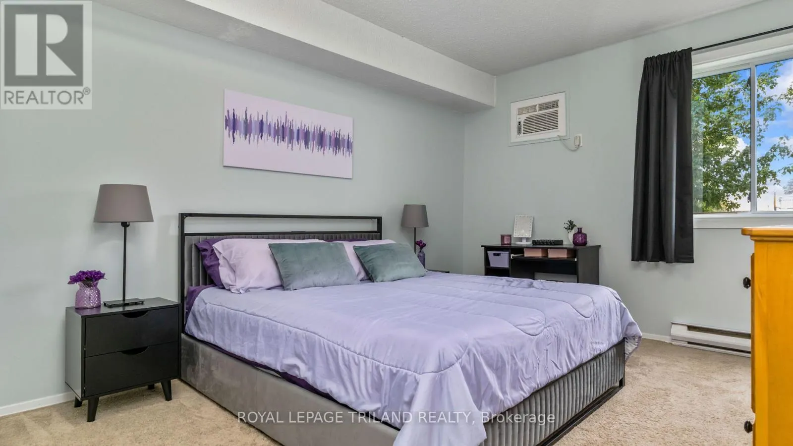116 - 735 DEVERON CRESCENT #116