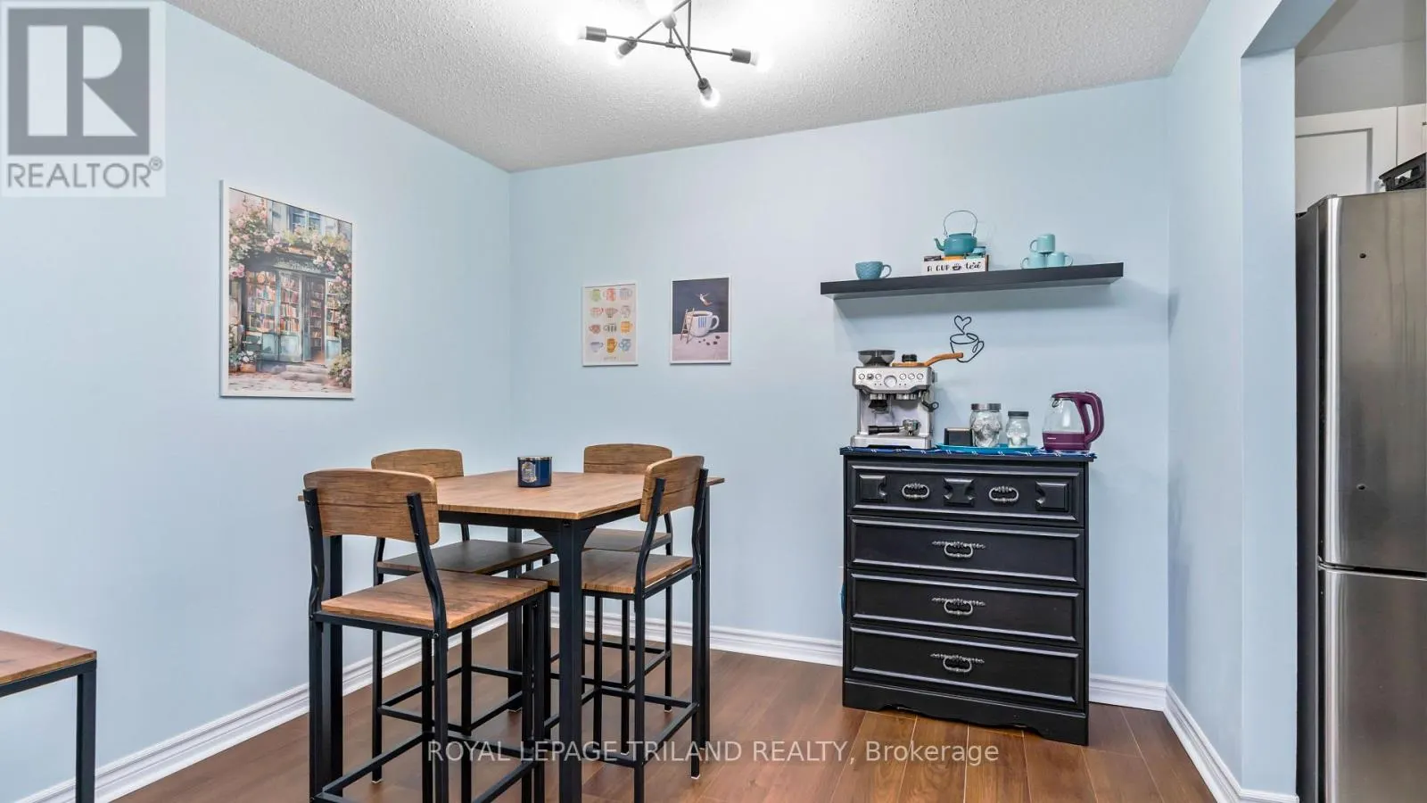 116 - 735 DEVERON CRESCENT #116