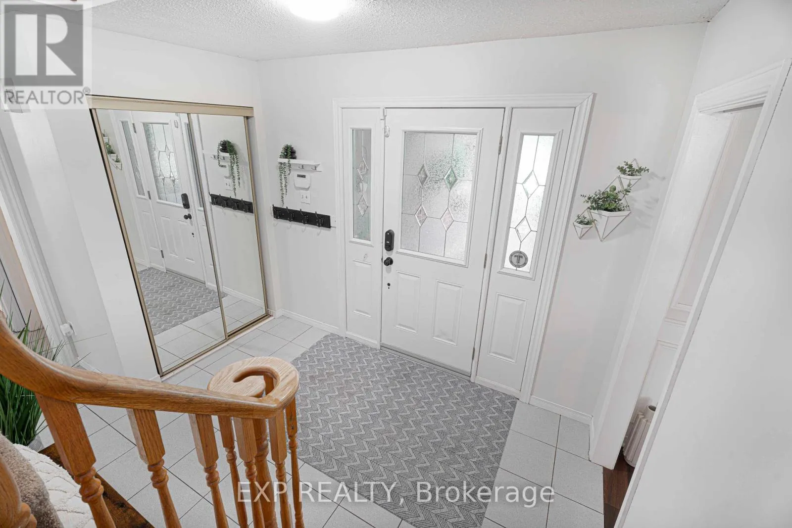 1950 MAPLERIDGE DRIVE