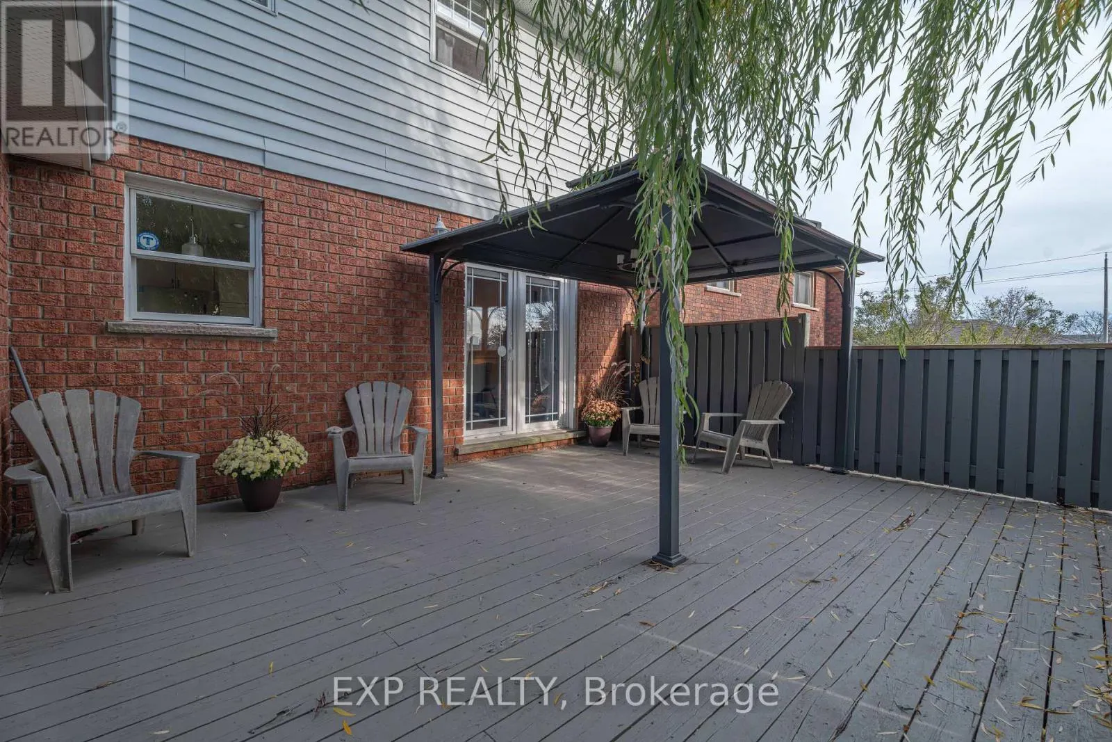 1950 MAPLERIDGE DRIVE