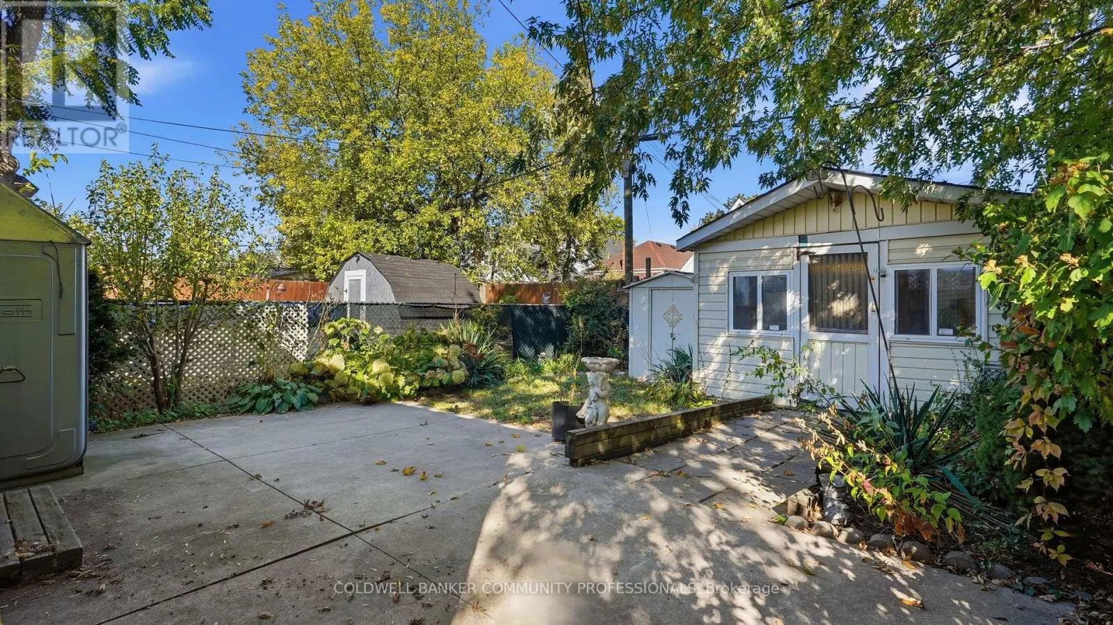 25 HOPE AVENUE