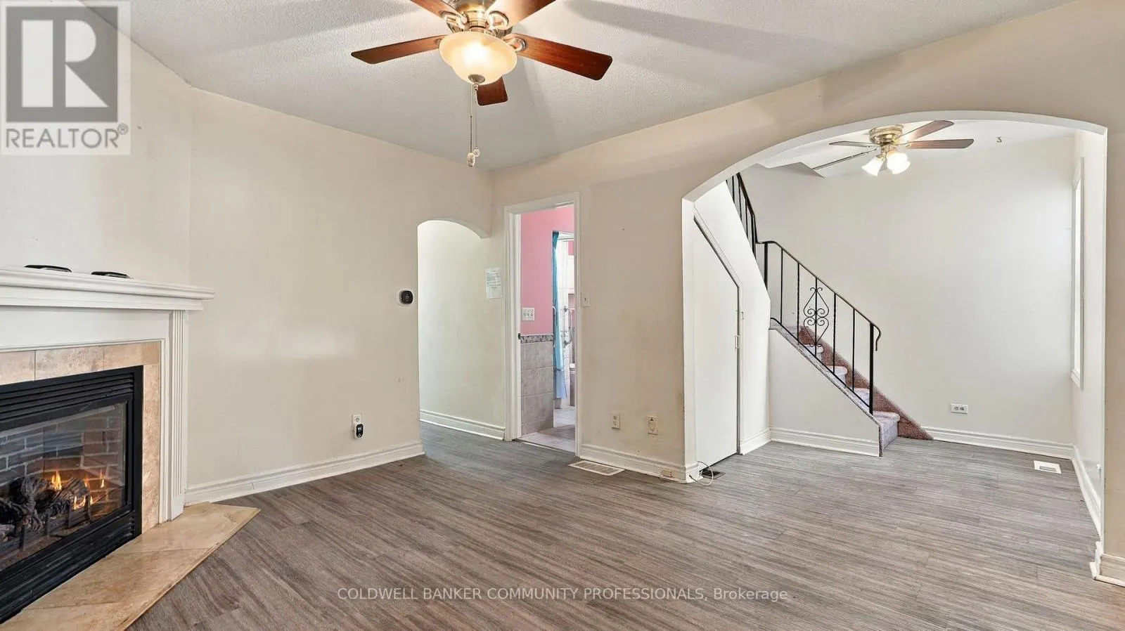 25 HOPE AVENUE