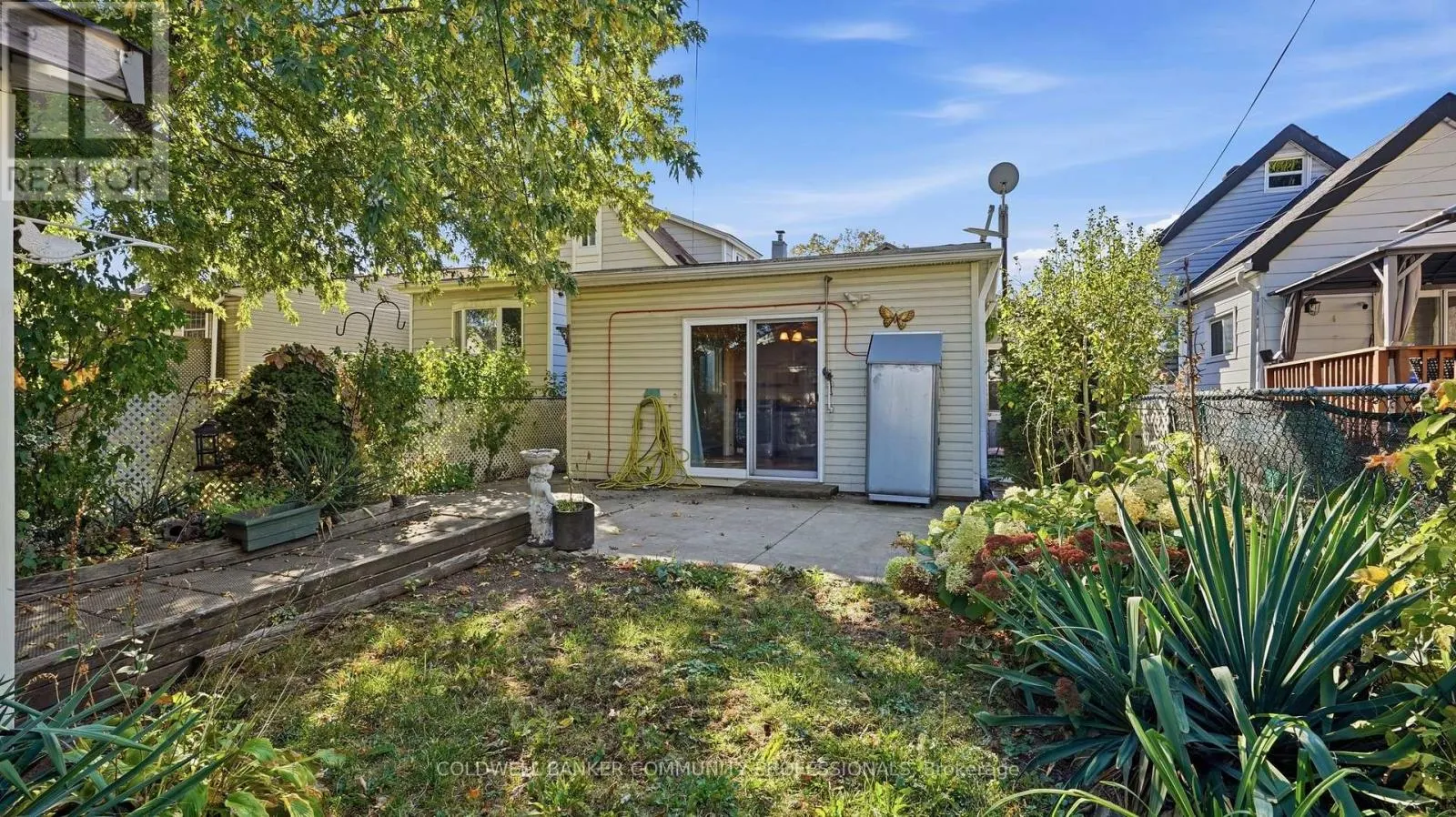 25 HOPE AVENUE