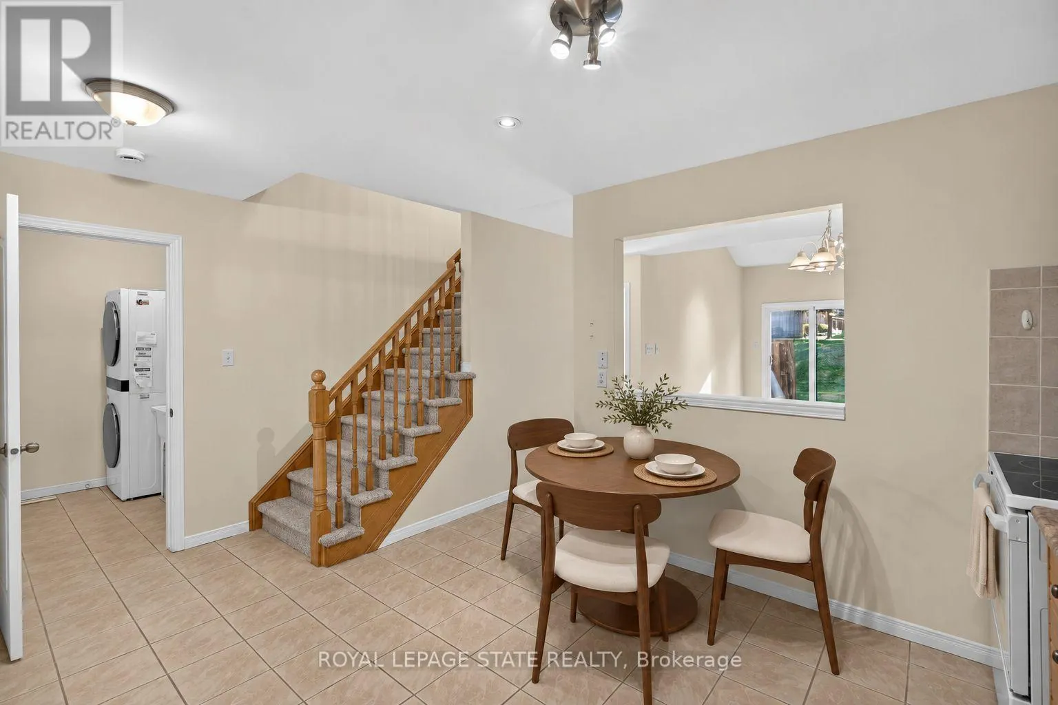 65 - 566 SOUTHRIDGE DRIVE