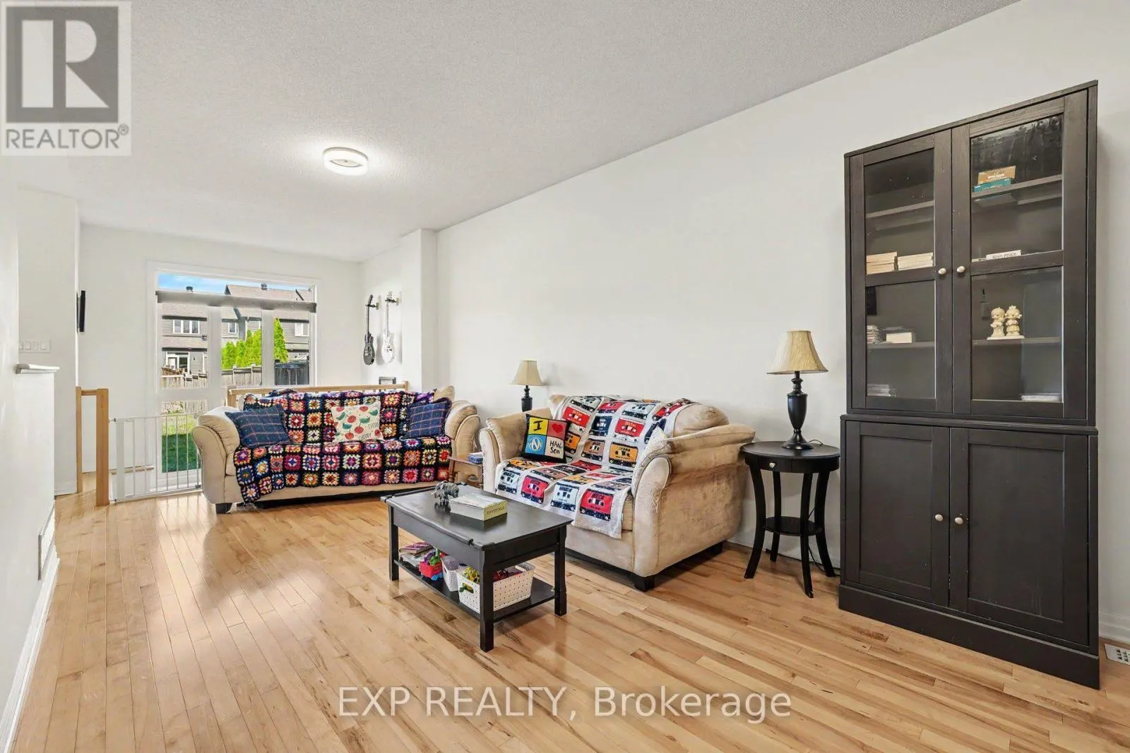 115 HAWKSHAW CRESCENT