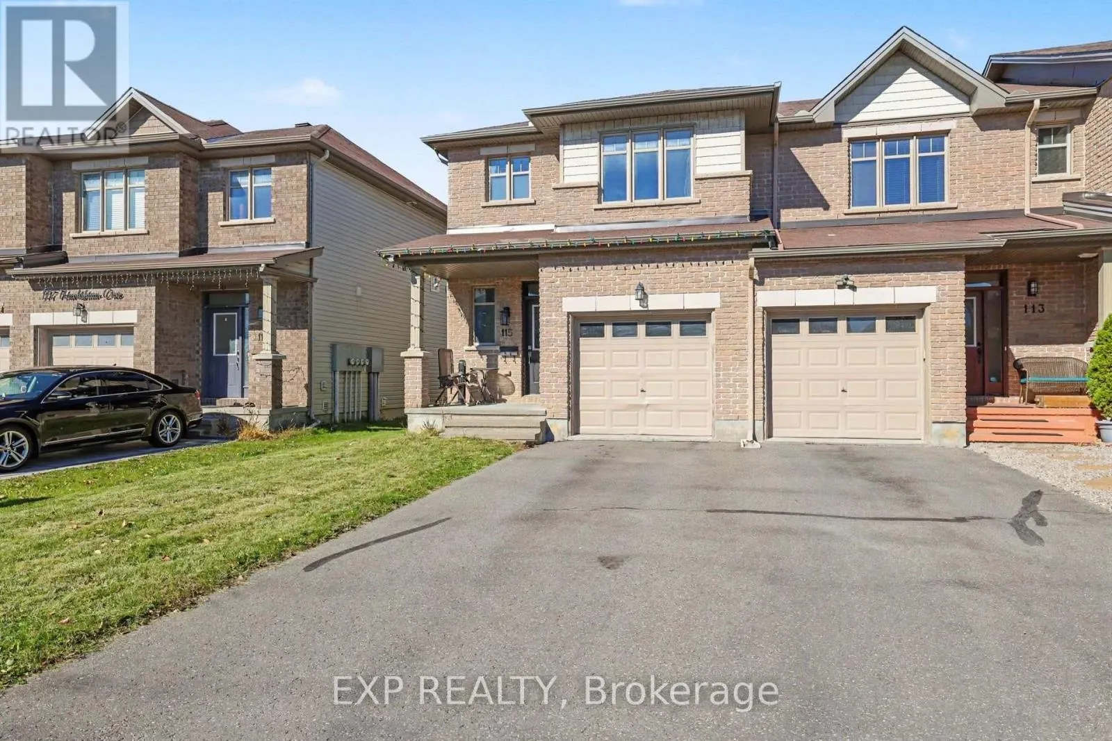 115 HAWKSHAW CRESCENT