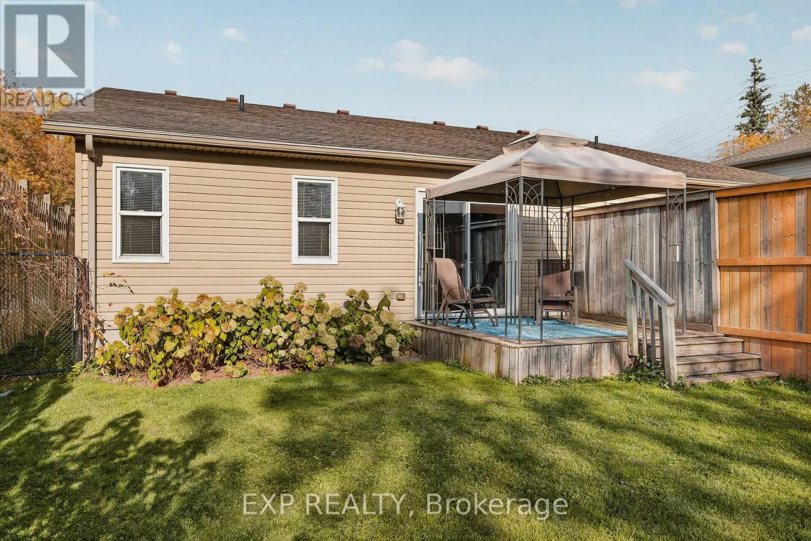 628 ELIZABETH STREET W