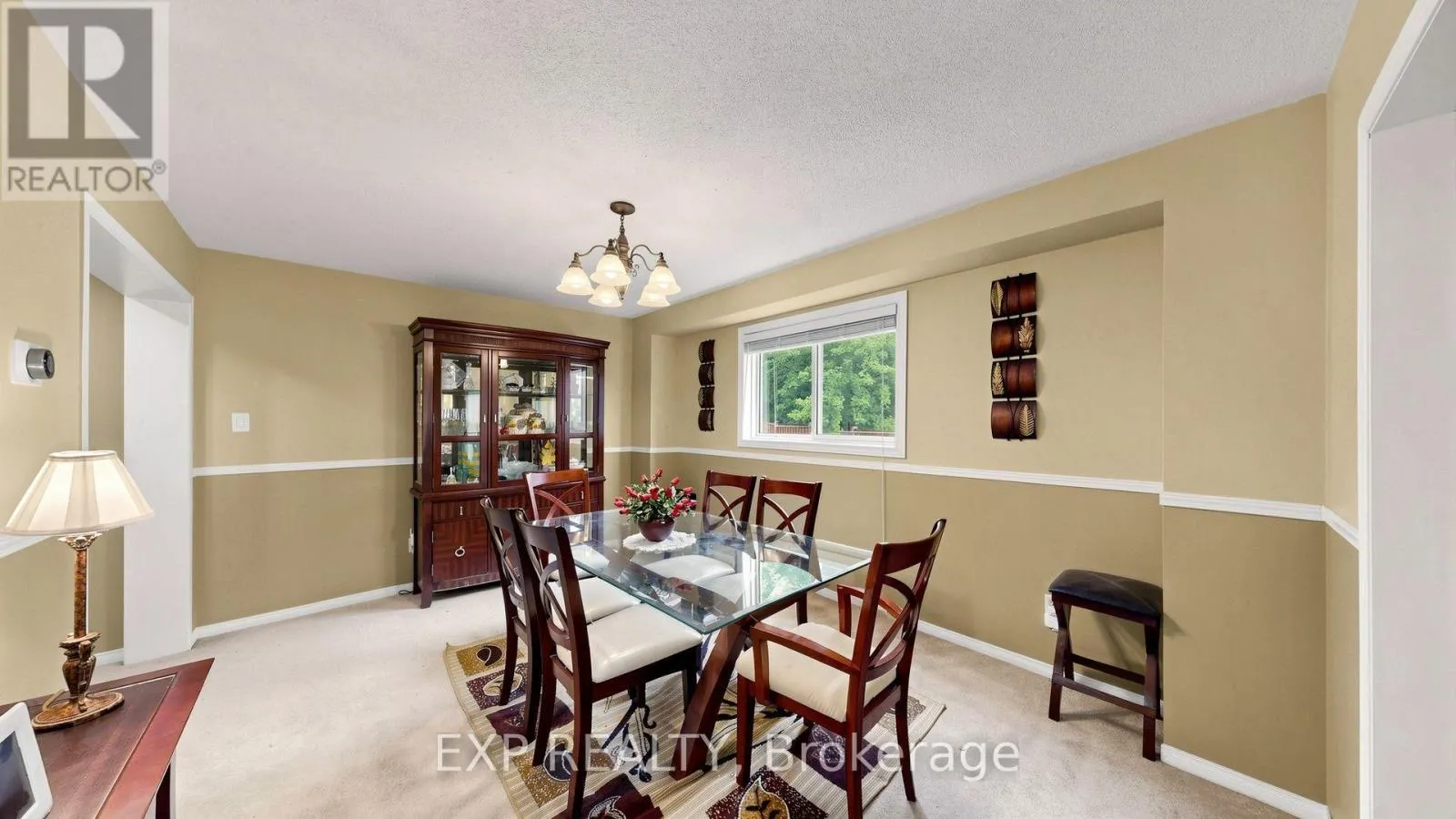 28 HURLBUT PLACE