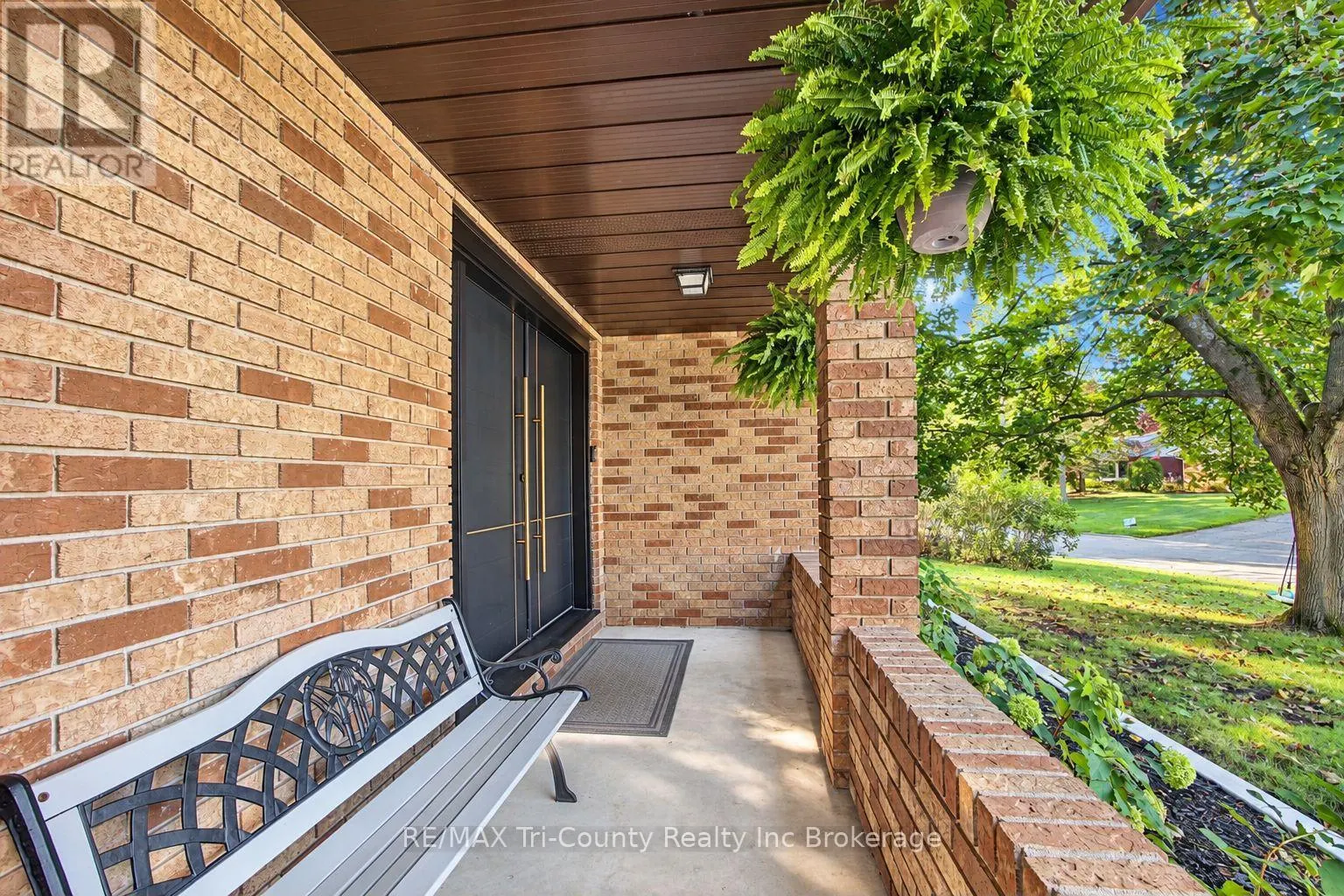 75 PARKWOOD DRIVE
