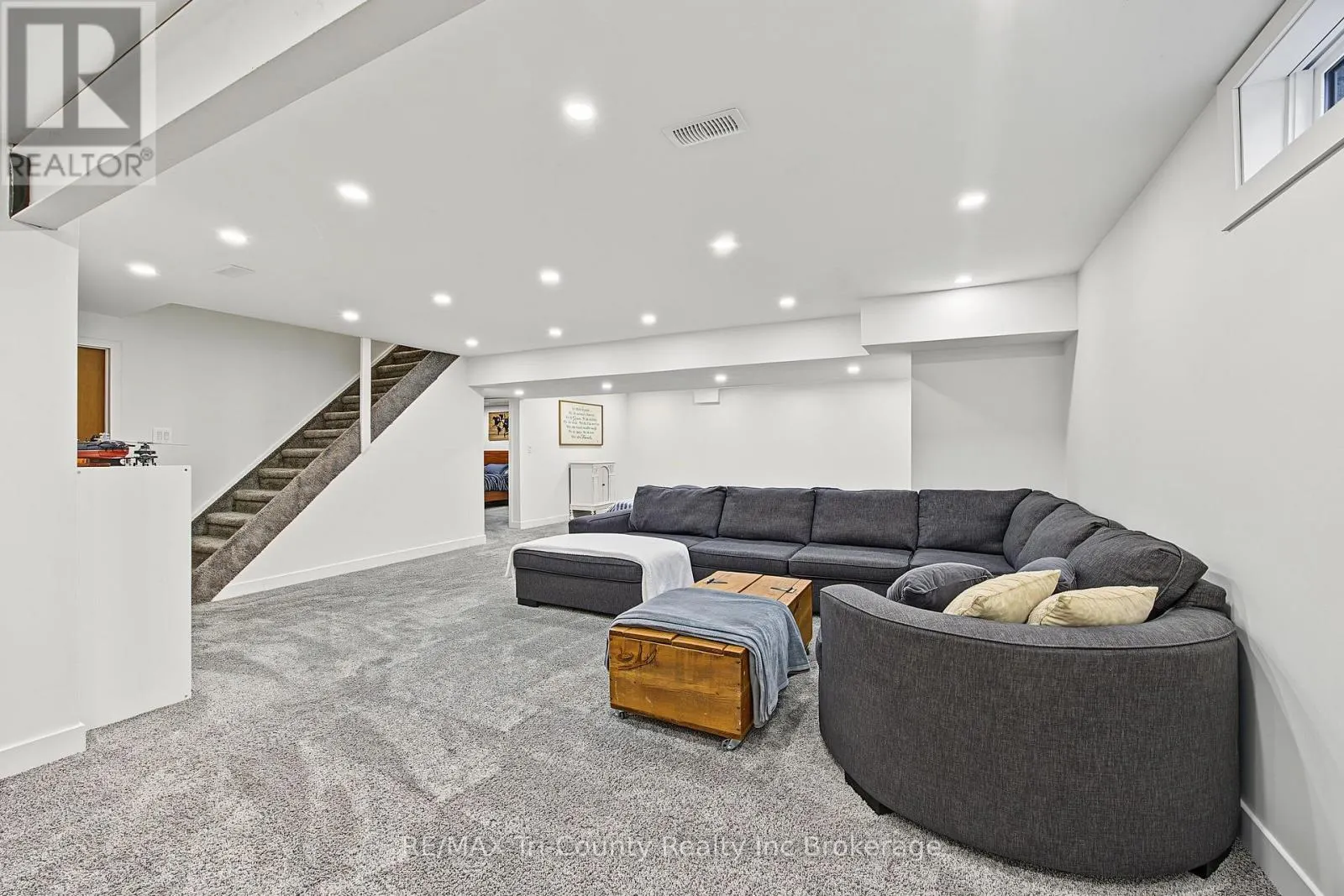 75 PARKWOOD DRIVE