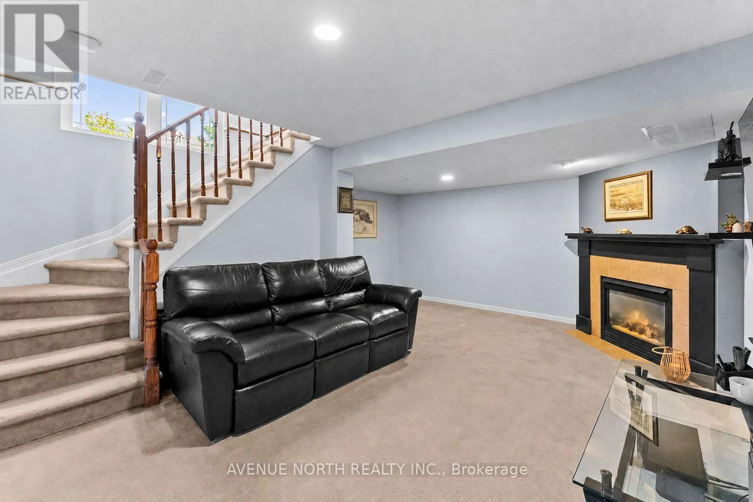 541 WILD SHORE CRESCENT