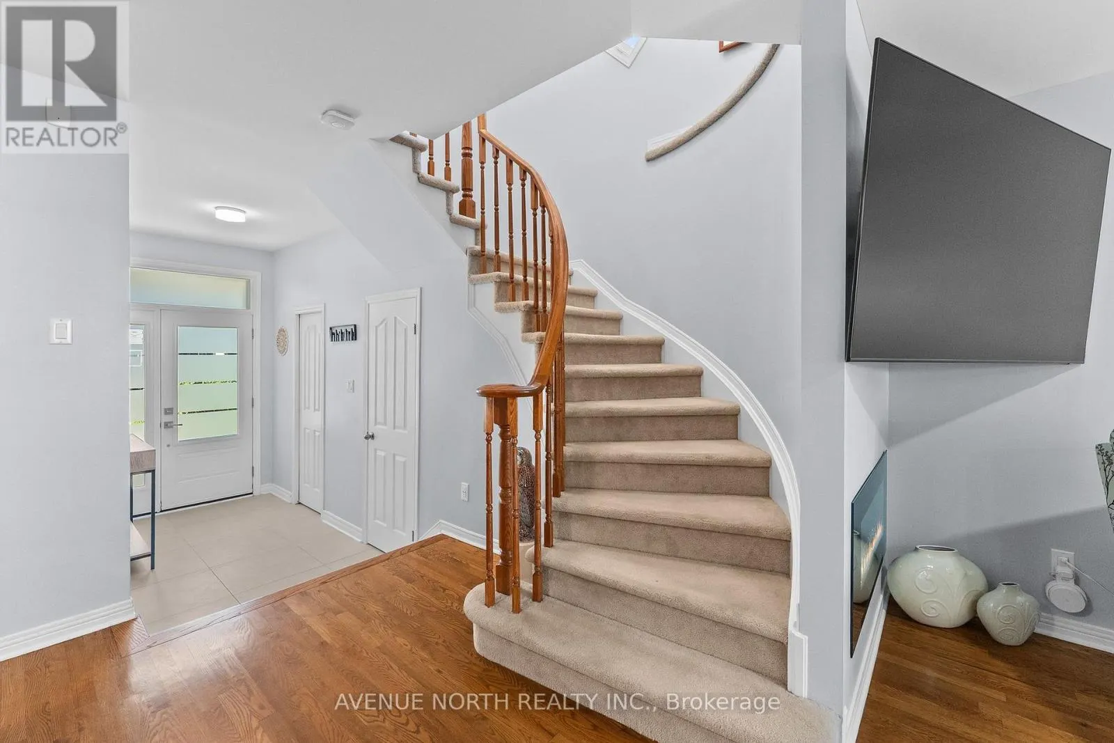 541 WILD SHORE CRESCENT