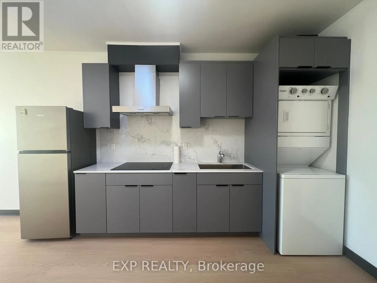 6 - 264-268 OTTAWA STREET N