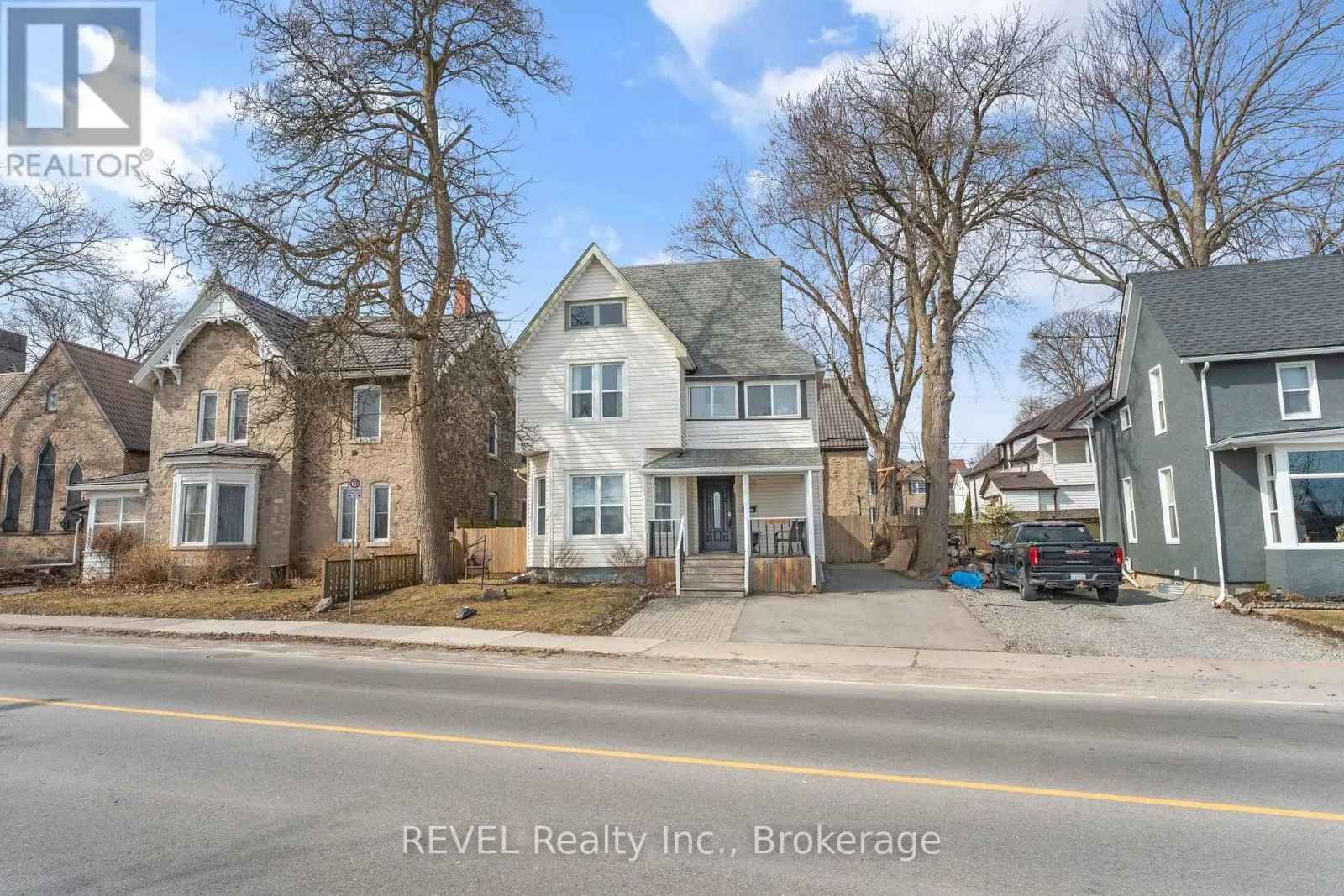 4755 RIVER ROAD