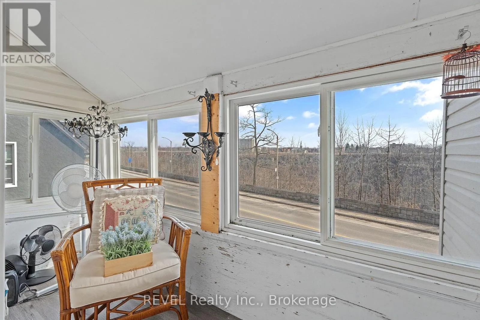 4755 RIVER ROAD