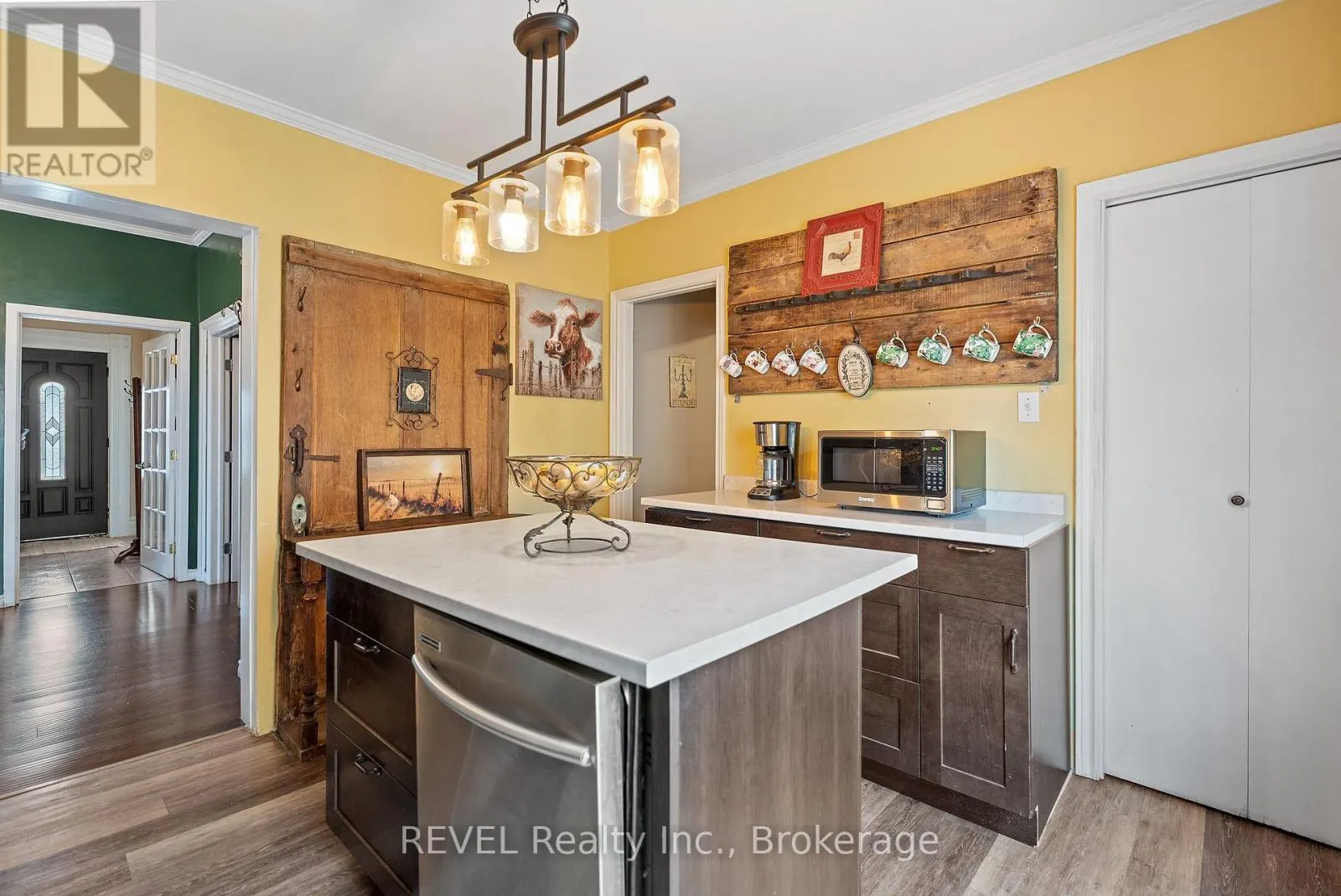 4755 RIVER ROAD