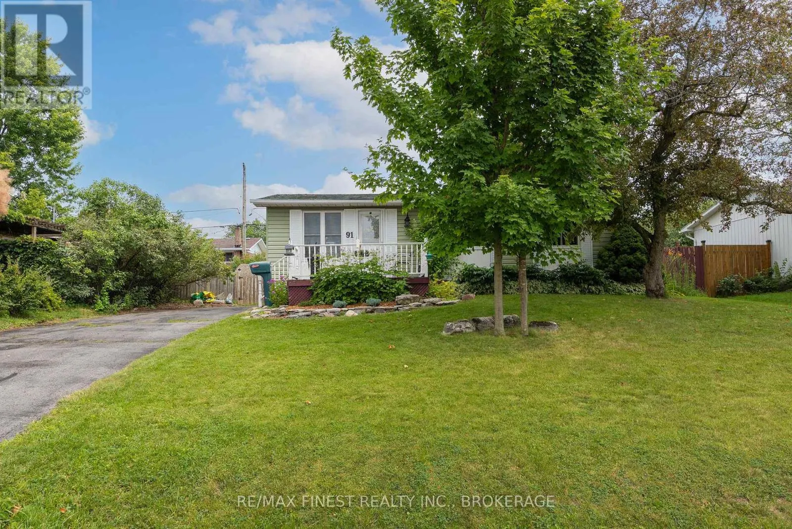 91 CAMBRIDGE CRESCENT