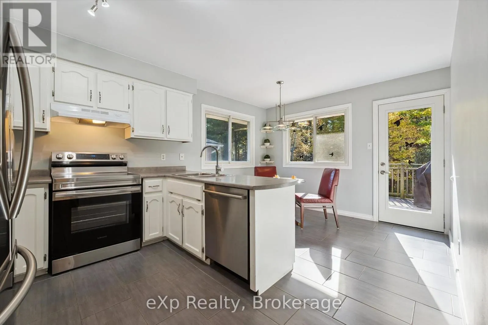 81 SABRINA CRESCENT