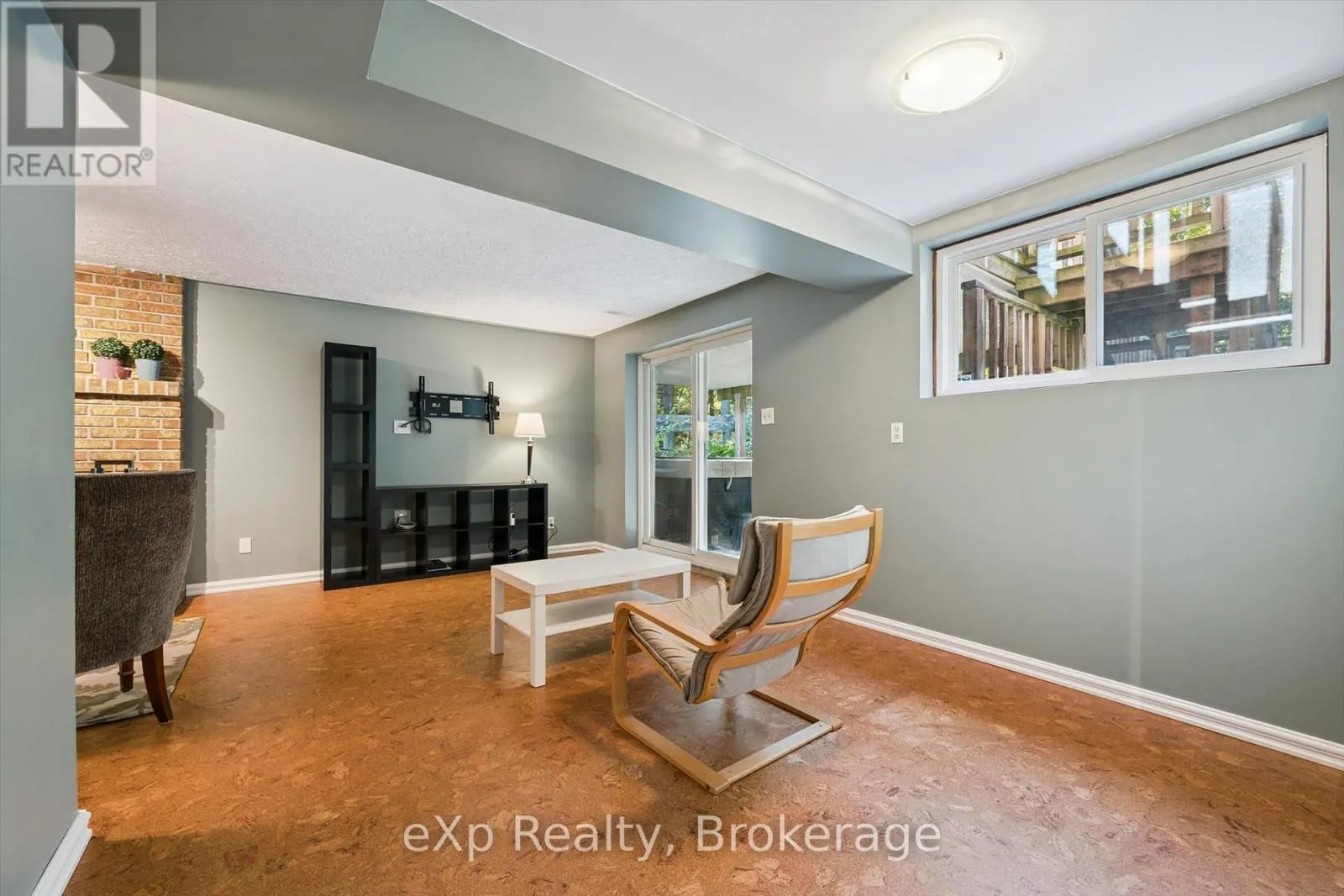 81 SABRINA CRESCENT
