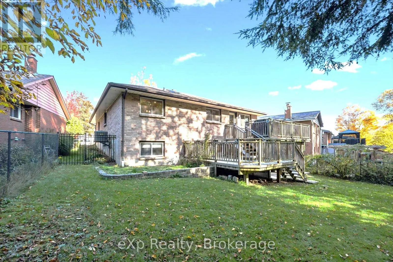81 SABRINA CRESCENT