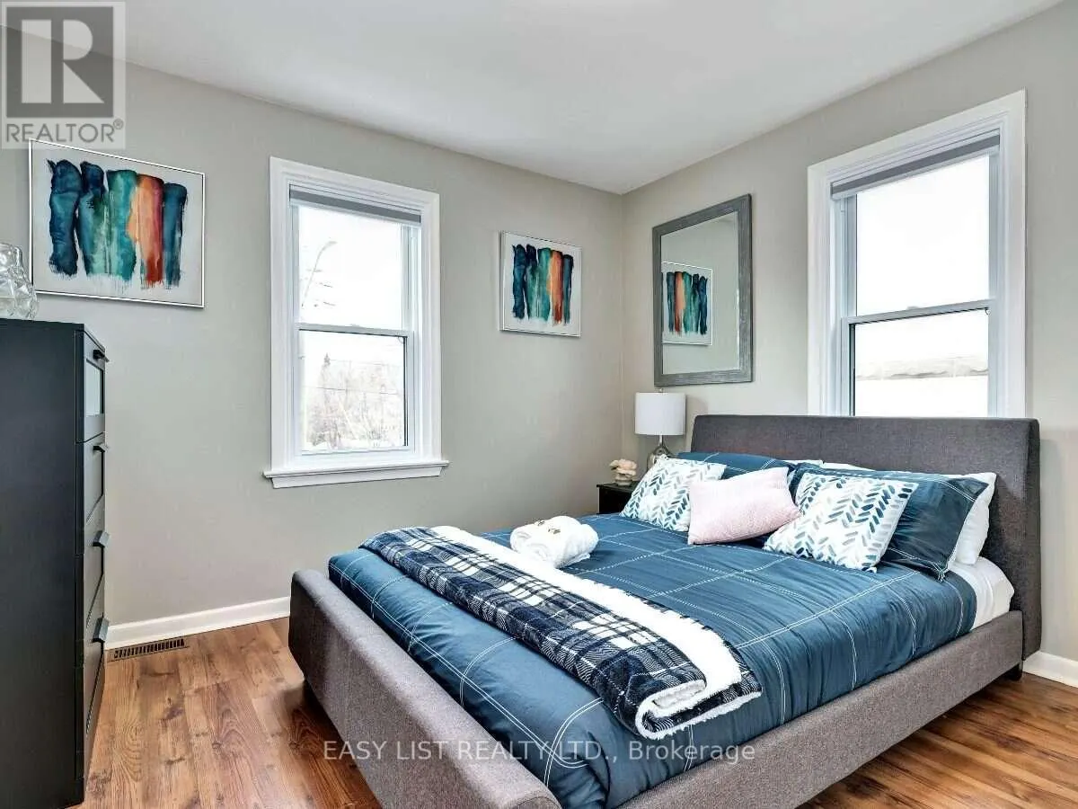 203-205 MARIER AVENUE