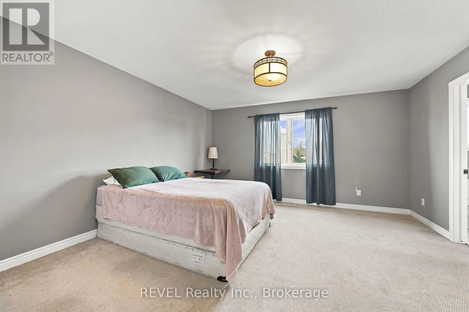 8501 KELSEY CRESCENT