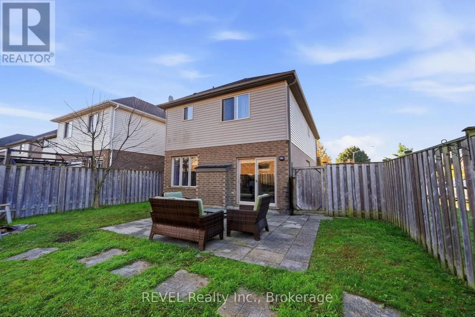 8501 KELSEY CRESCENT